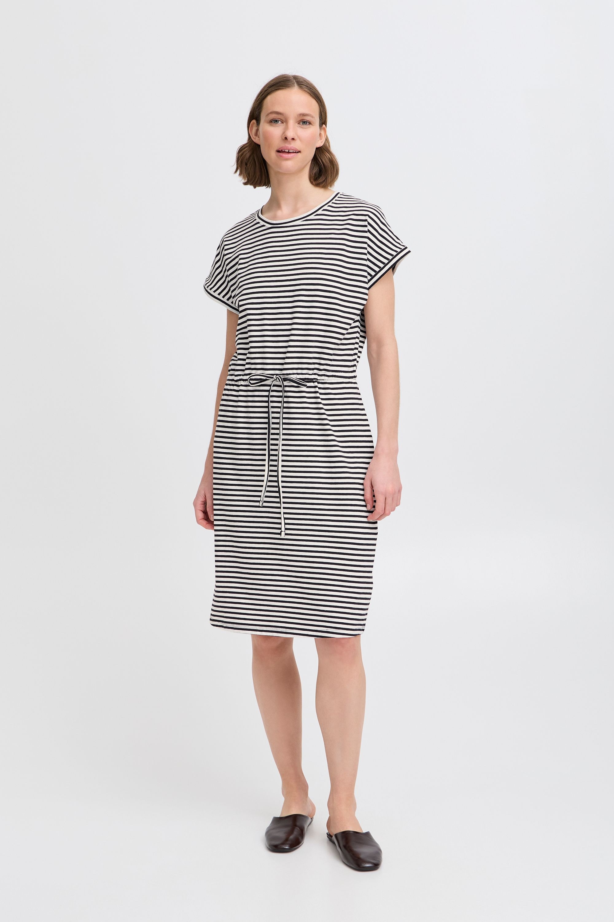 b.young Midikleid »Midikleid BYPANDINNA«