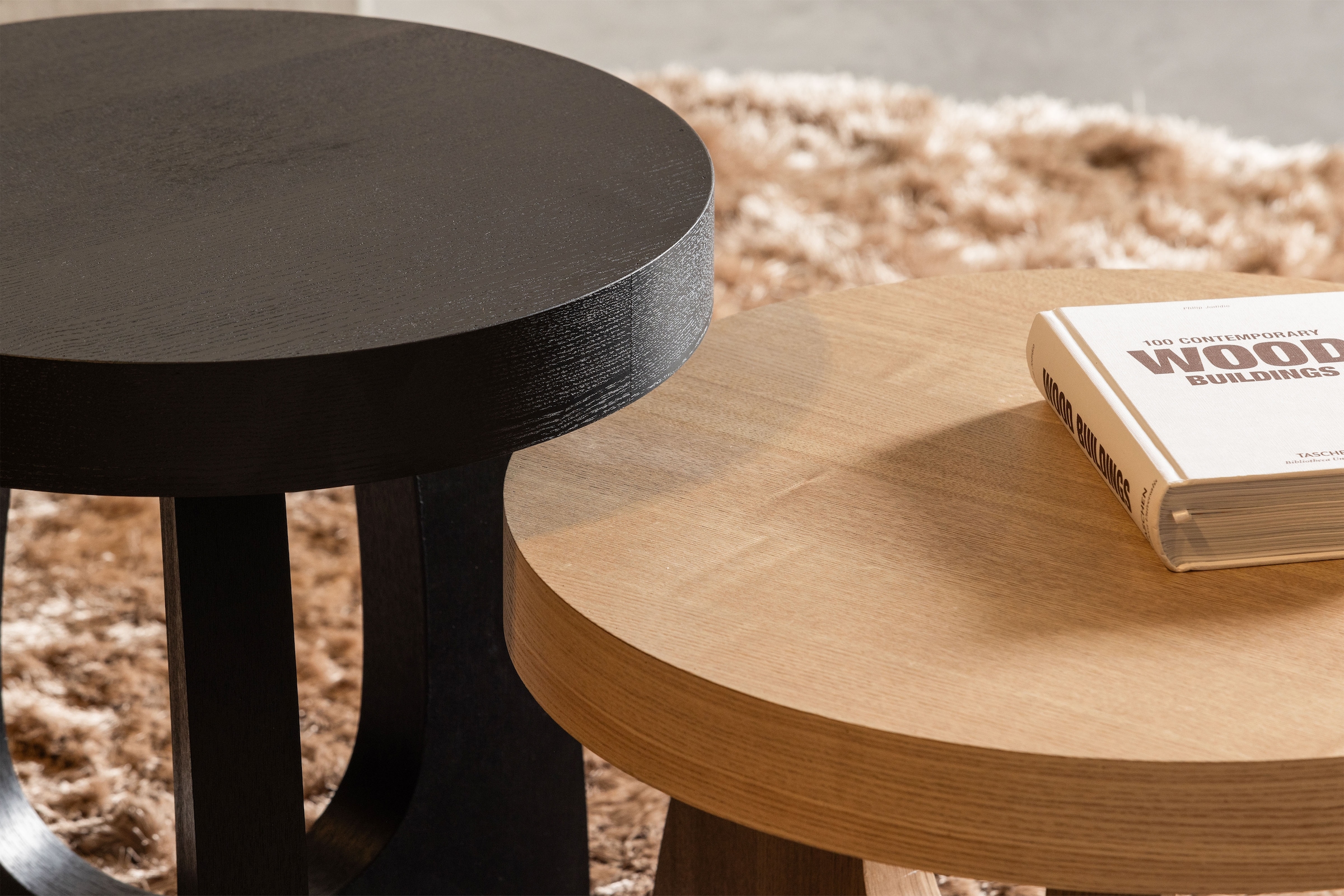 WOOOD Beistelltisch »Tala aus MDF mit Eschenfurnier-Deckschicht Ø55x35 cm« Tragkraft 25 kg, Furnier gebeizt und schutzlackiert, gerade Maserung