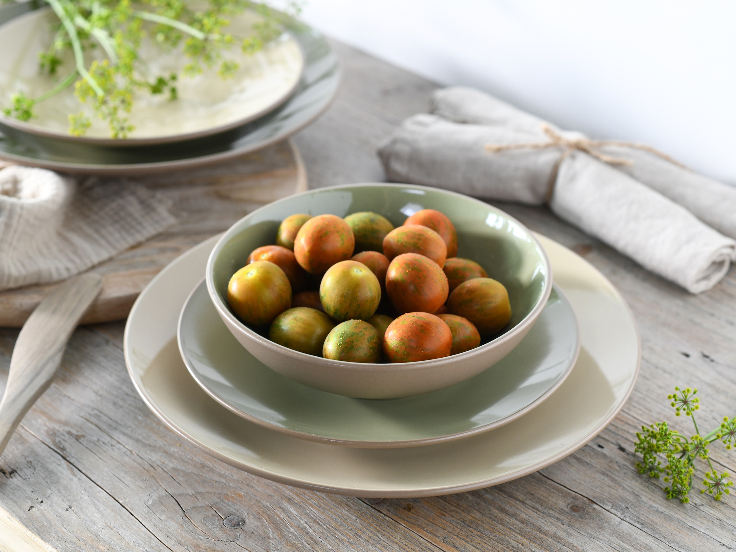CreaTable Kombiservice »Geschirr-Set Urban Jungle«, (Set, 16 tlg., Kaffeeservice und Tafelservice im Set, für 4 Personen), Service, moderne Coupeform, 16 Teile, für 4 Personen