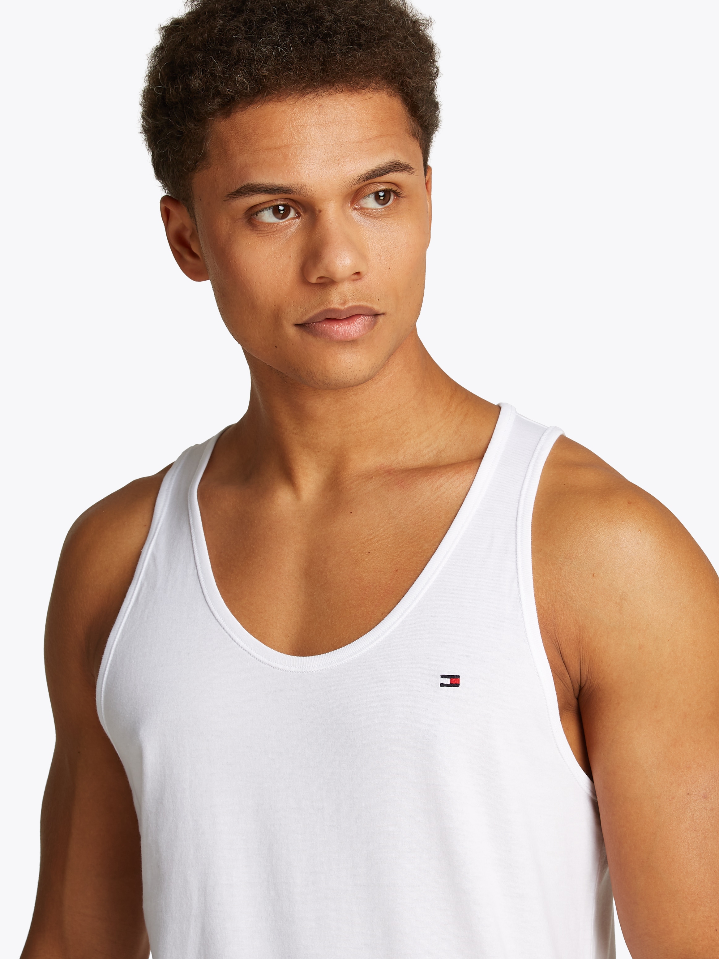 Tommy Hilfiger Underwear Tanktop »3P TANK TOP«, (Packung, 3 tlg., 3er), mit Logo-Stickerei