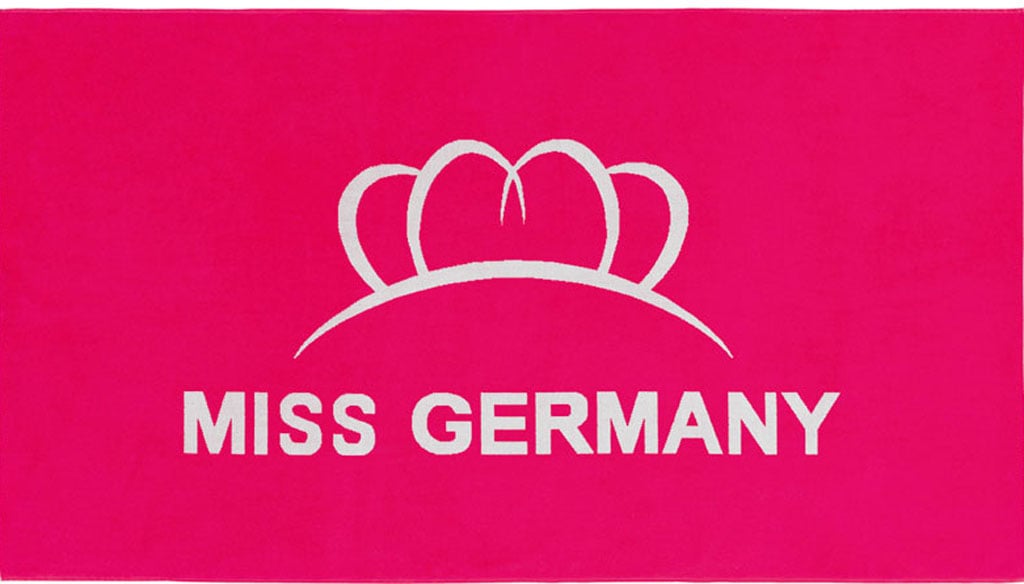 Strandtuch »Miss Germany«, (1 St.), Velours, mit großem Logo-Motiv