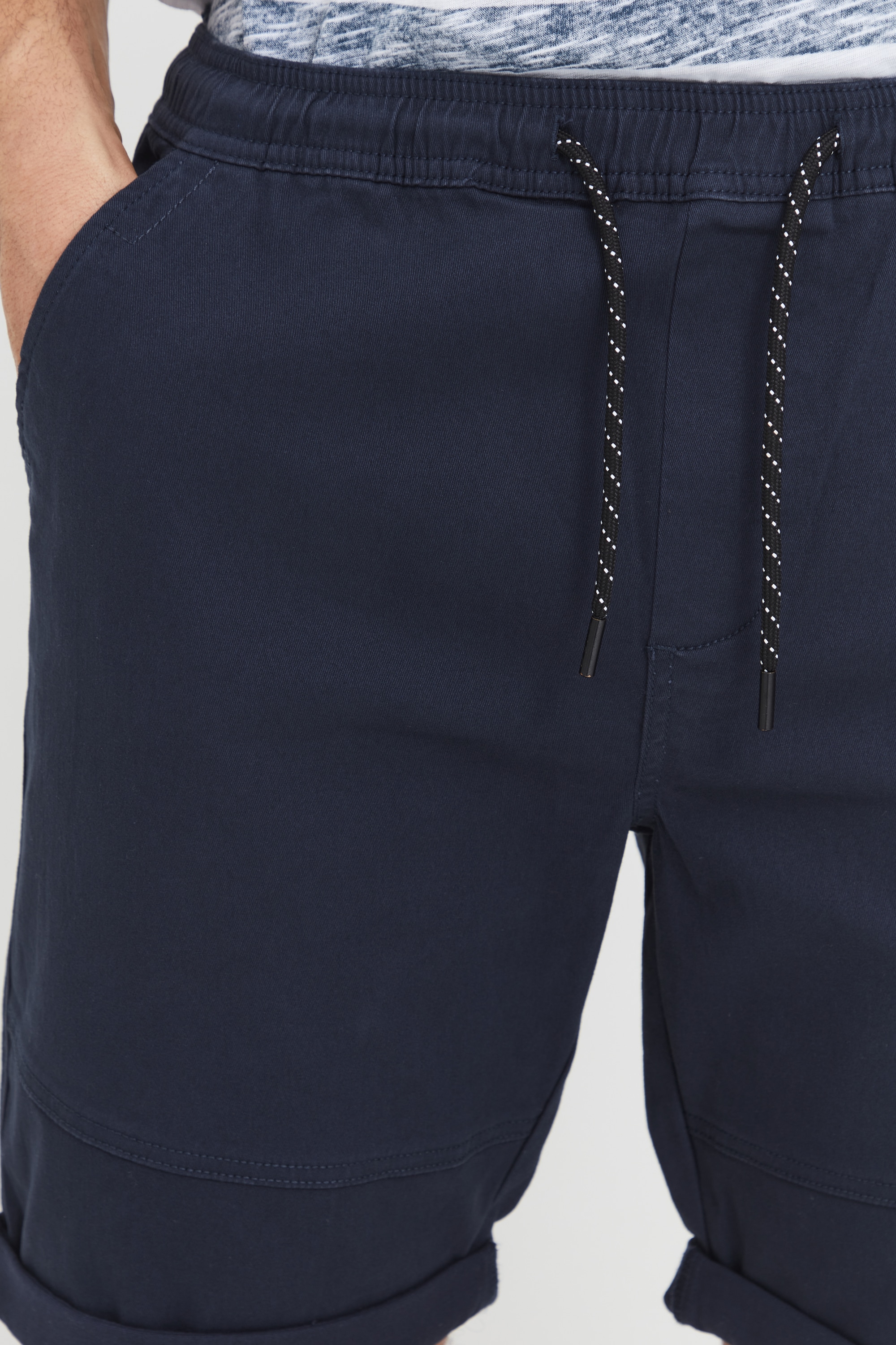 !Solid Chinoshorts »Chinoshorts SDHenk«