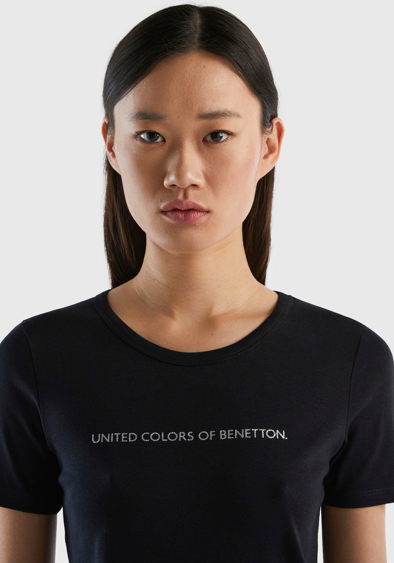 Colors of tlg.), United glitzerndem T-Shirt, mit (1 bei ♕ Benetton Druck