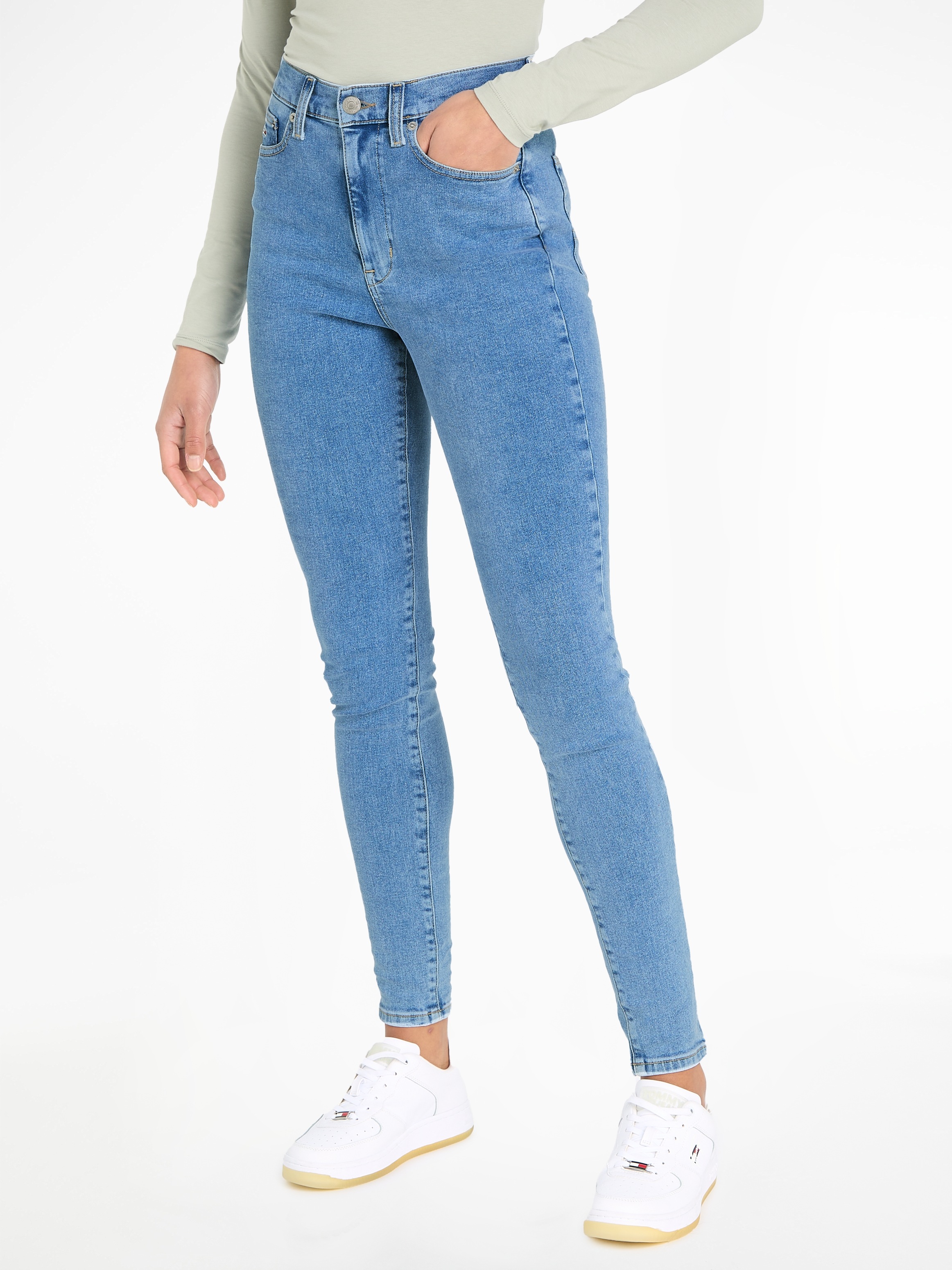 Tommy Jeans Skinny-fit-Jeans »Jeans bei mit SYLVIA ♕ CG4«, Labelflags und HR SSKN Logobadge