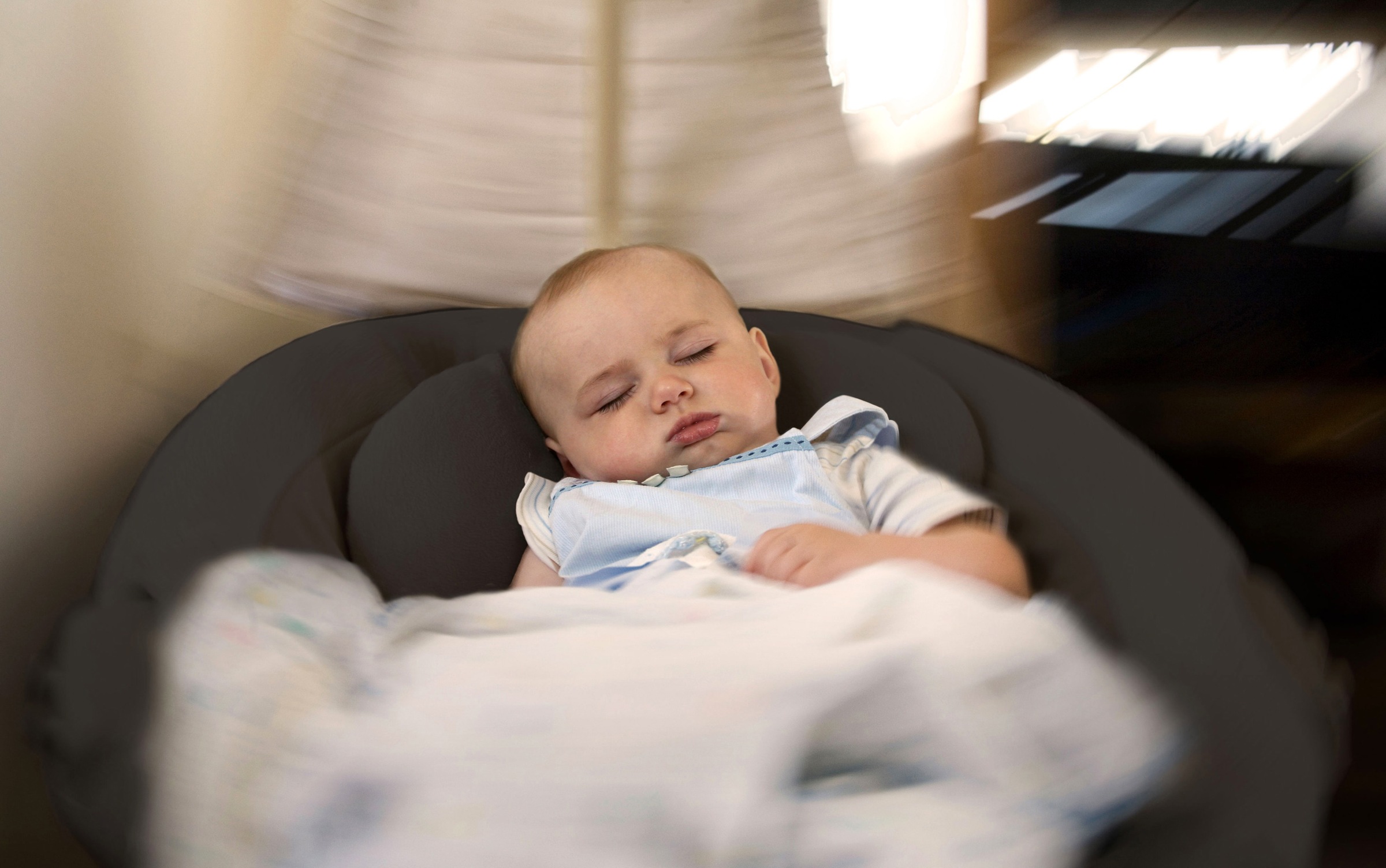 BabyGo Babywippe »Homey«, bis 9 kg, mit Schaukelbewegungen und Sound