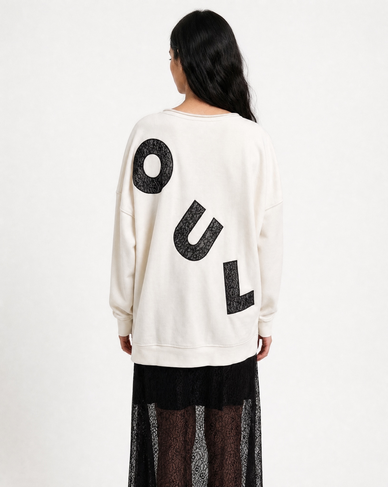 Smith & Soul Longsweatshirt , mit kontrastfarbener Spitze, oversize
