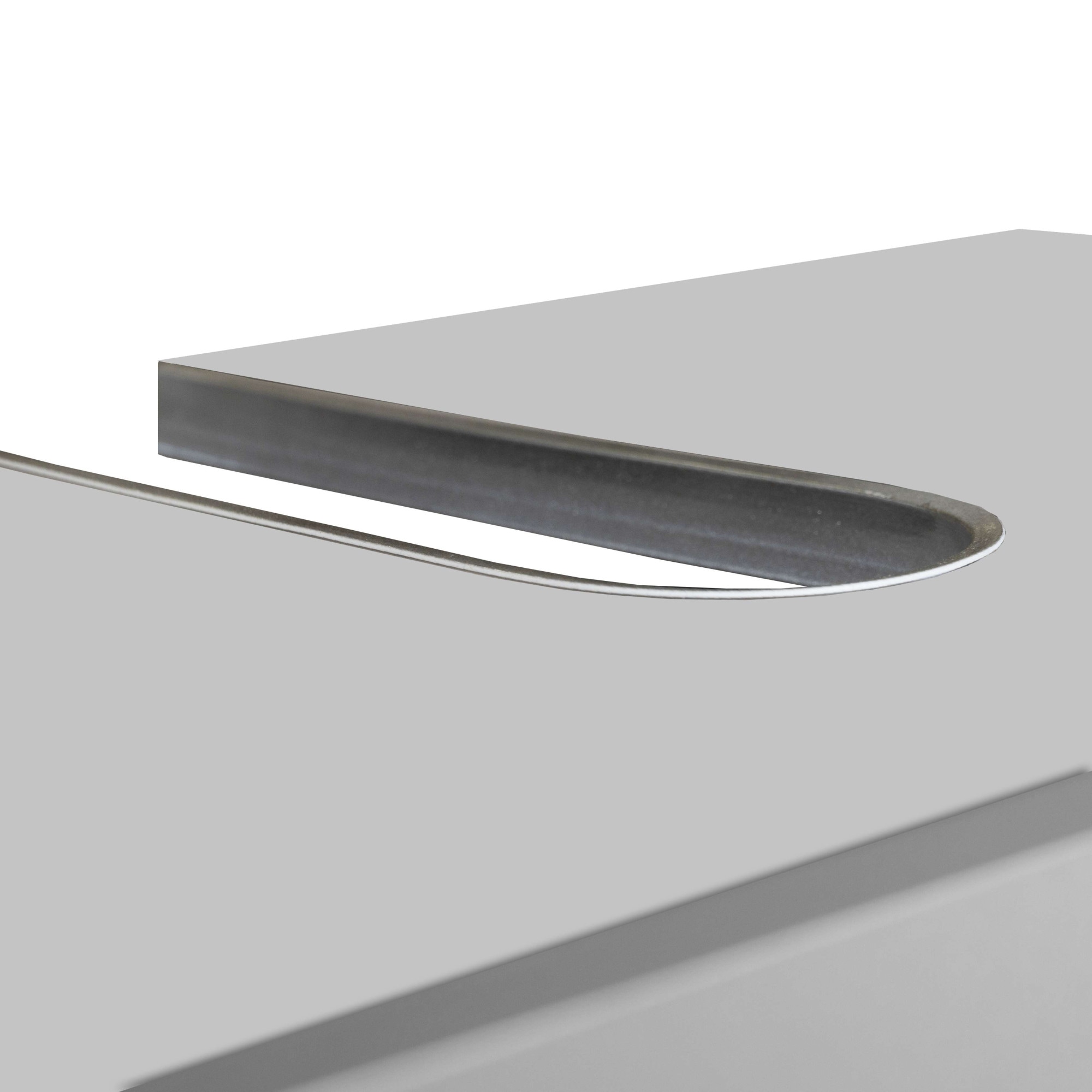 welltime Waschbeckenunterschrank »Vela,Breite 60cm, 2 Türen, 2 Fächer, mit Siphonausschnitt, lackiert« 1 Stk. tlg. Waschbeckenunterschrank,Waschtisch,Design mit schrägen Türen