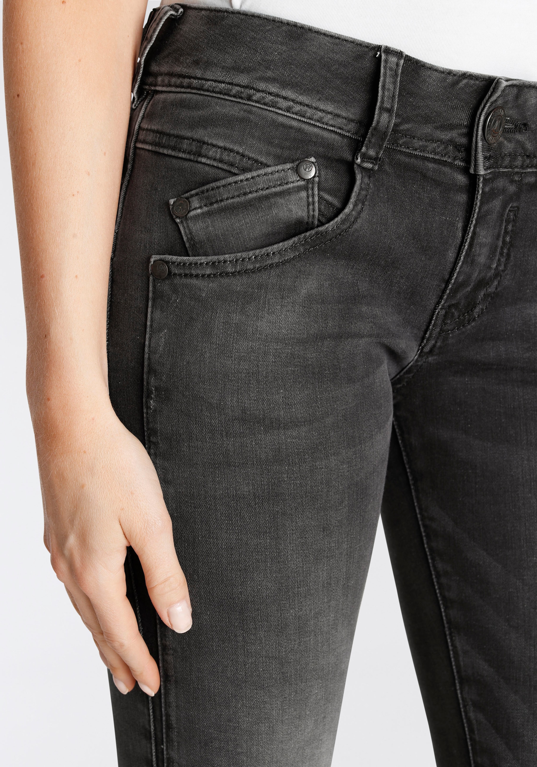 Herrlicher Slim-fit-Jeans »GILA«