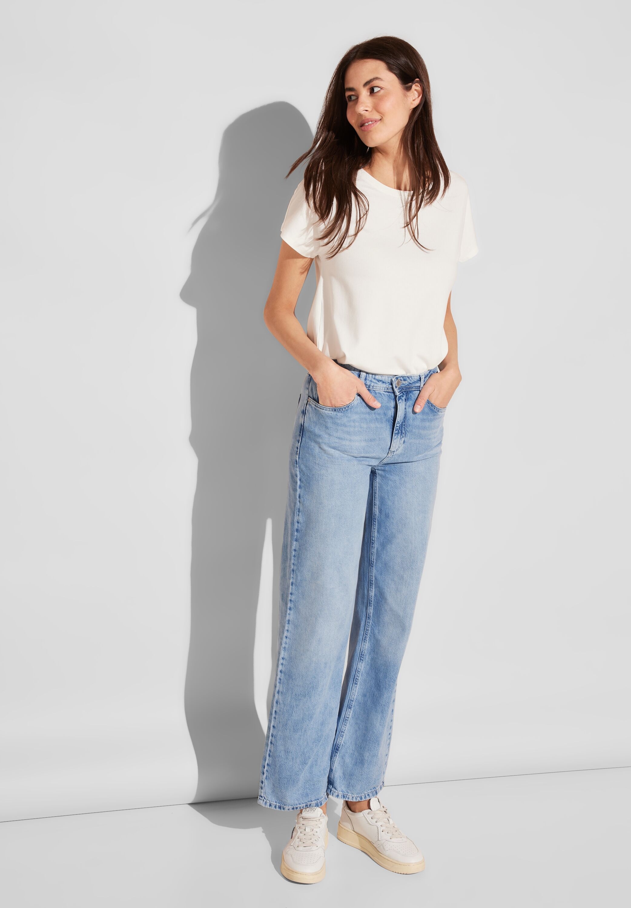 STREET ONE High-waist-Jeans, in hellblauer Waschung
