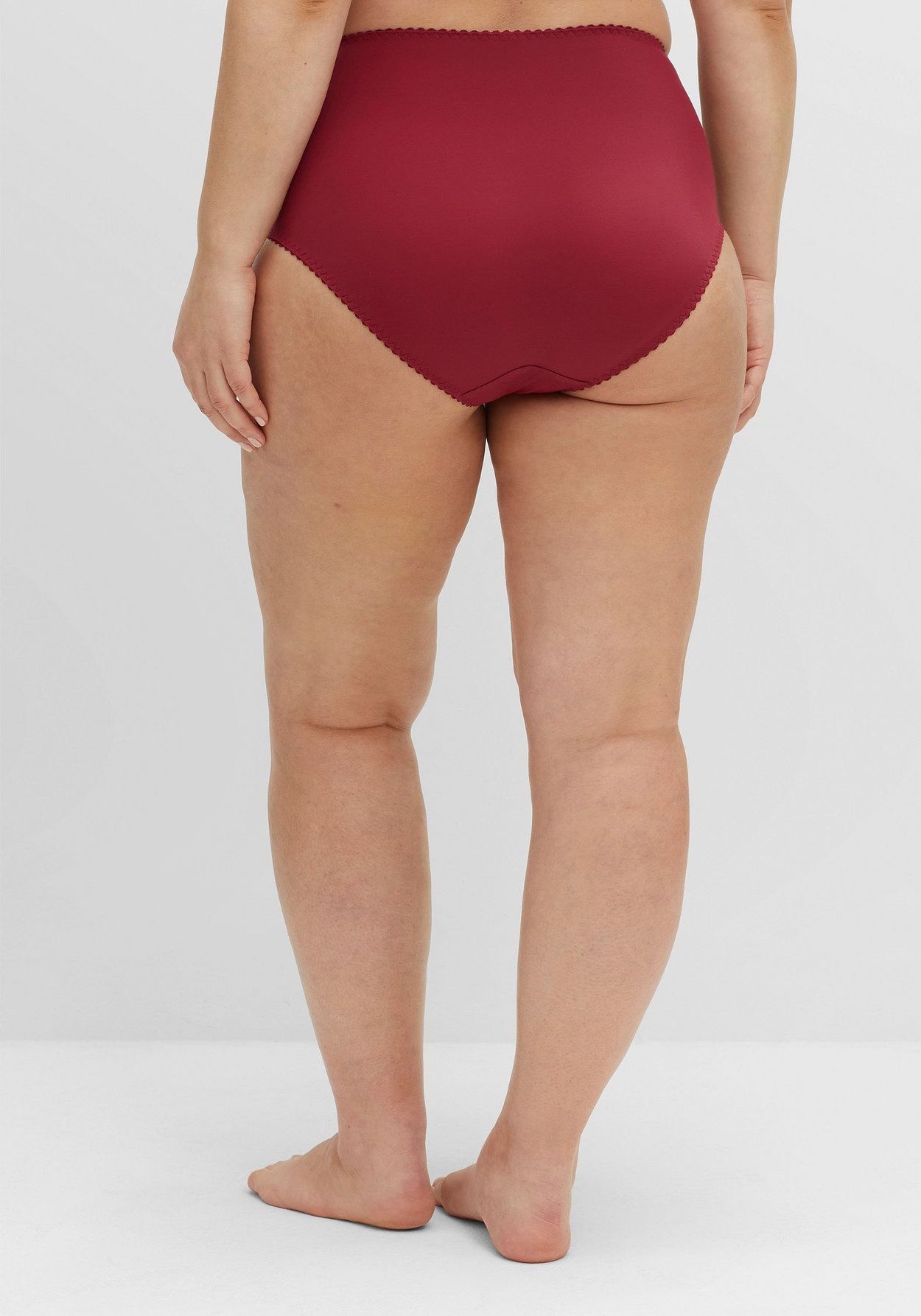Sheego Slip »Taillenslip mit leicht transparenter Spitze«
