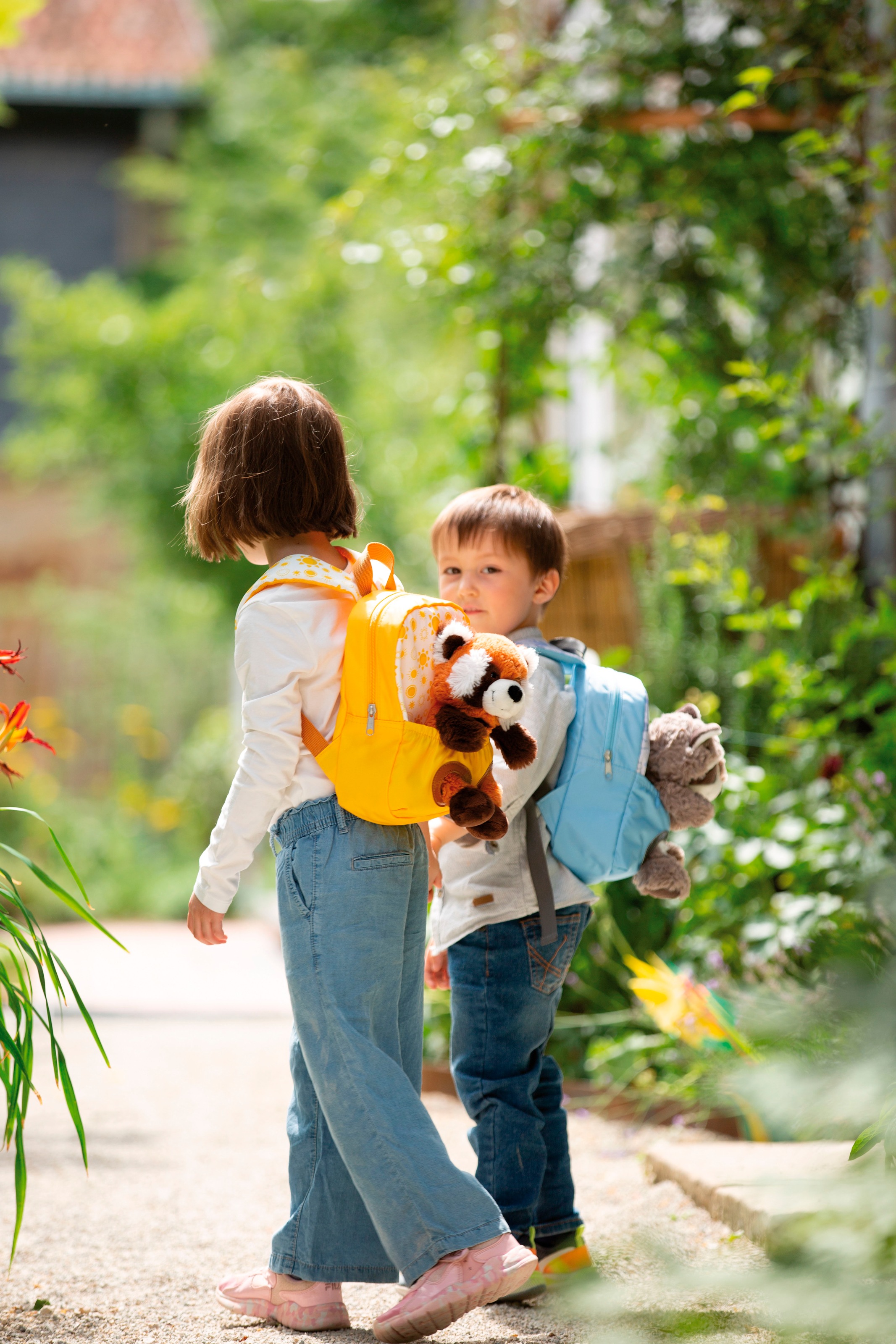 Nici Kinderrucksack »Travel Friends, Rucksack mit Plüsch Waschbär, 25 cm«