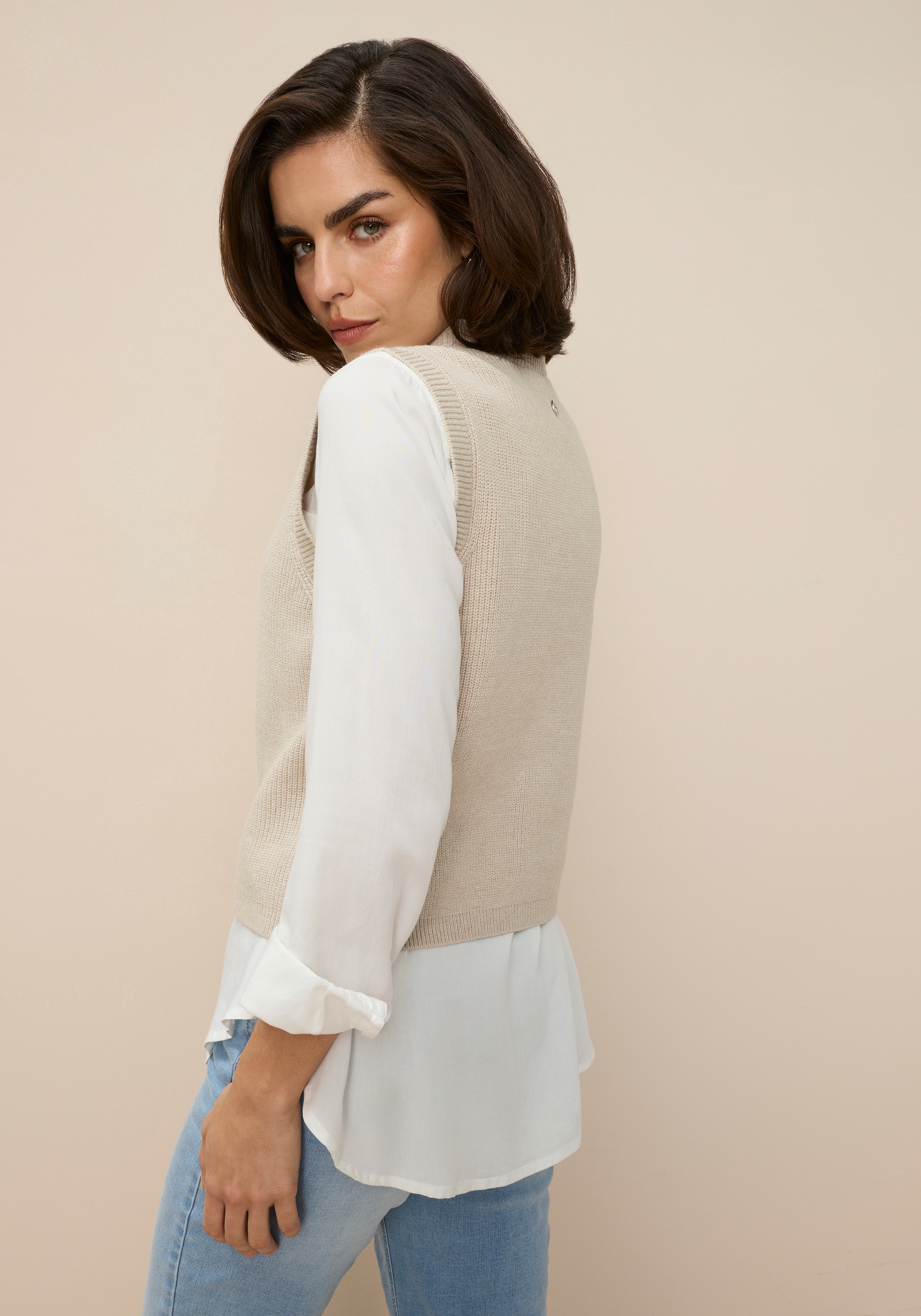 Tamaris Kurzarmpullover mit trendigem Schnitt und Knopfleiste