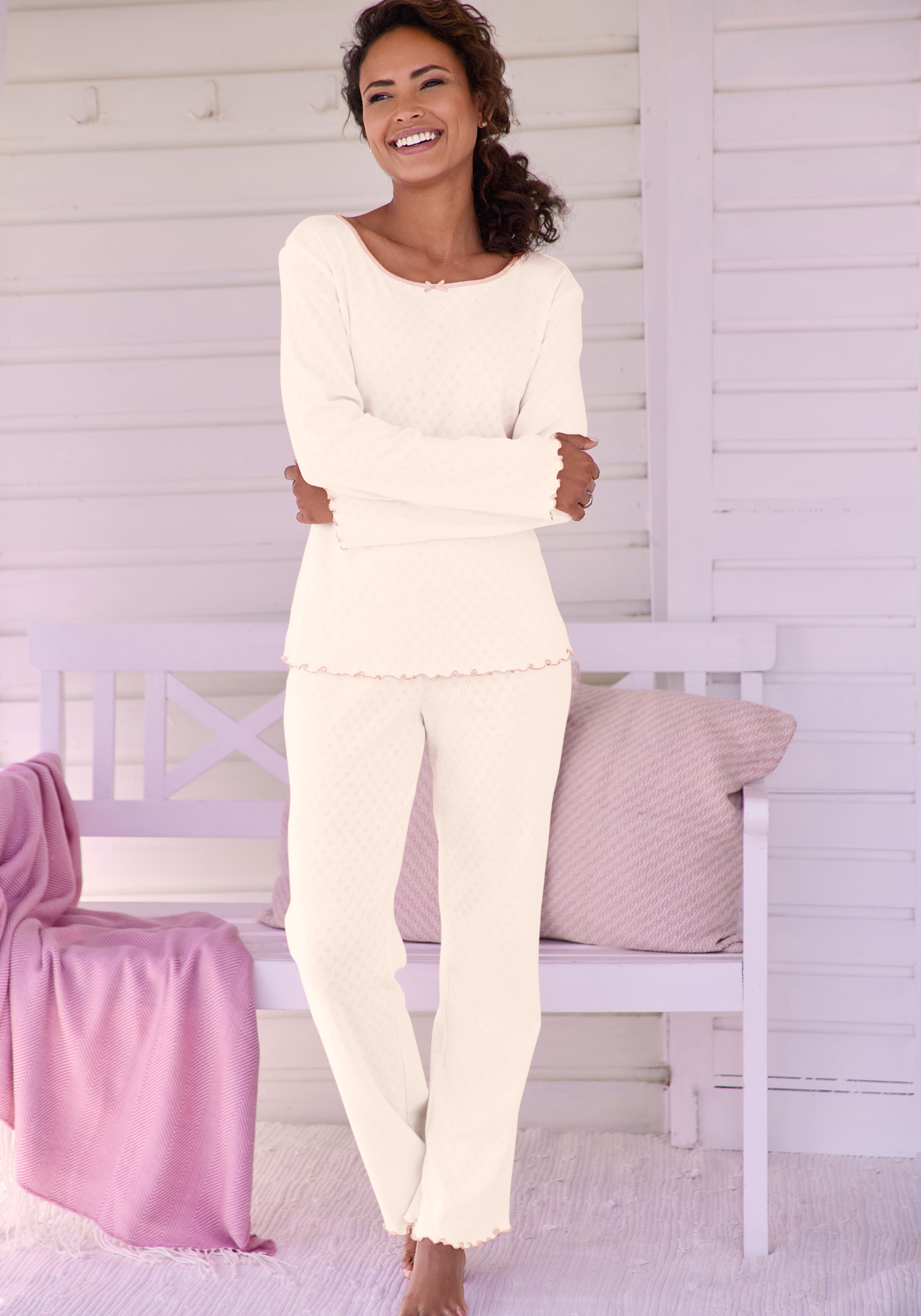 Vivance Dreams Pyjama 2 mit romantischem Ajour Muster