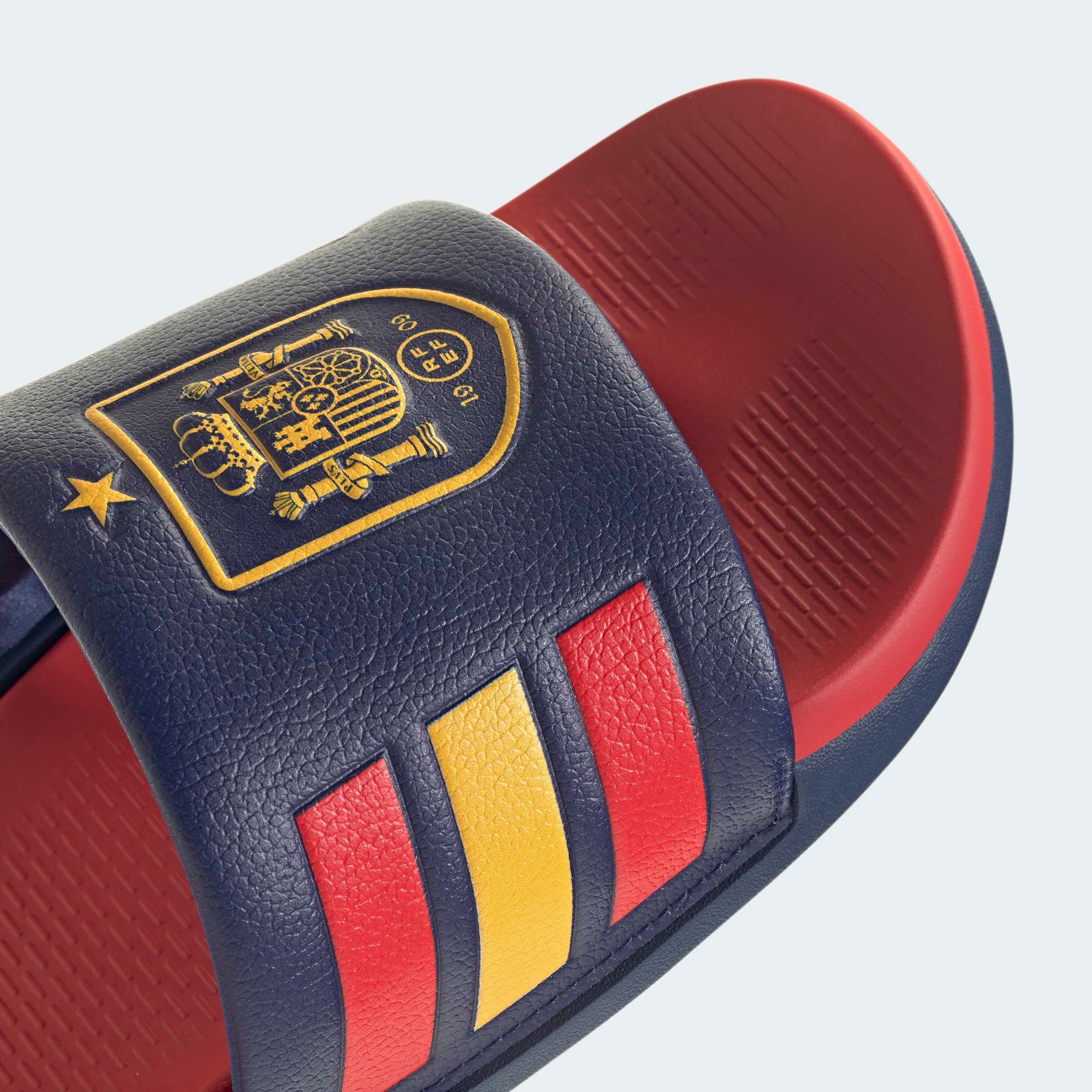 adidas Sportswear Badesandale »ADILETTE CMFT FEF«  Badelatschen, World Cup Nations Pack