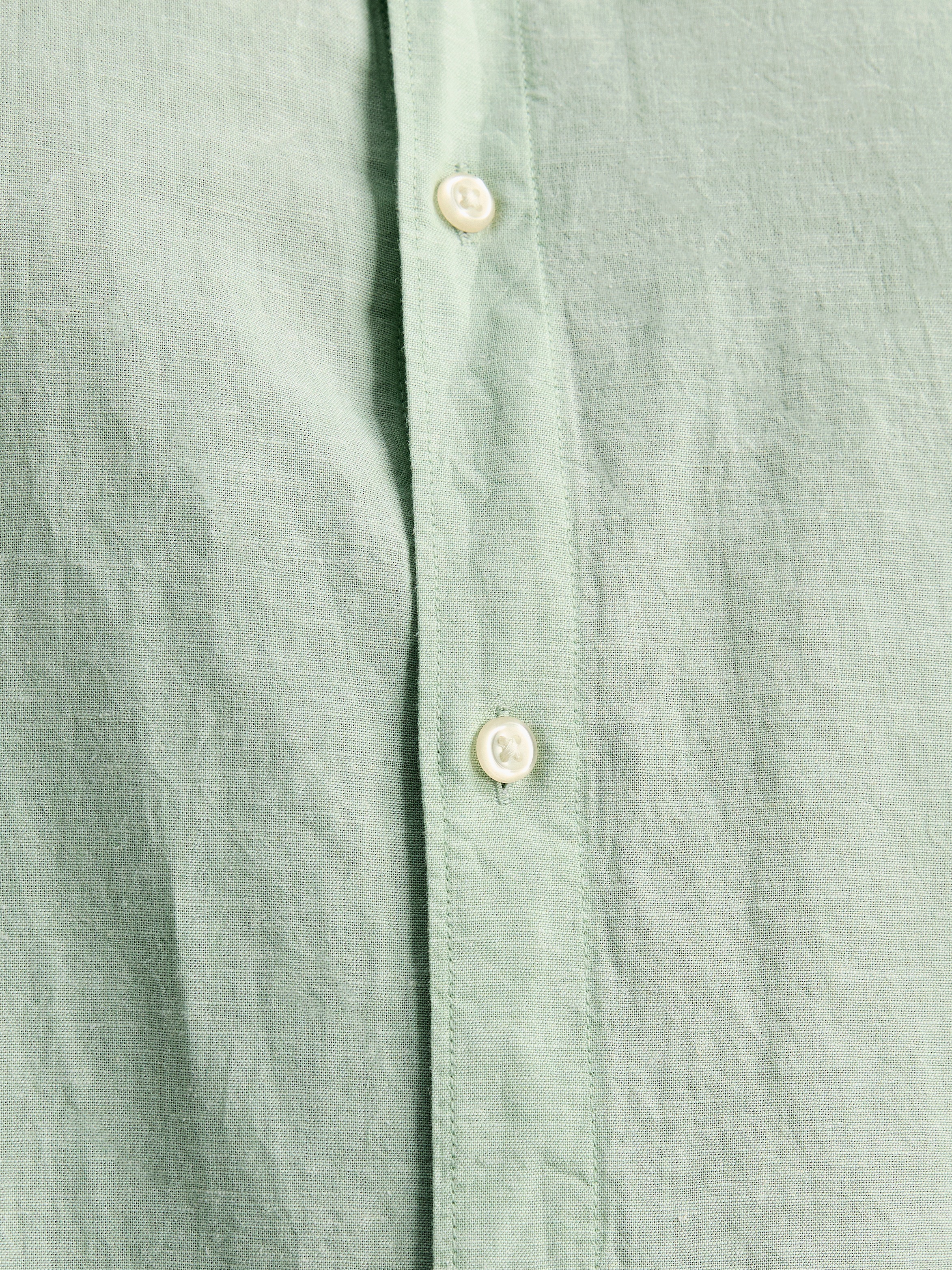 Jack & Jones PlusSize Kurzarmhemd »JJEBREEZE SHIRT SS SN PLS«, mit Hemdkragen