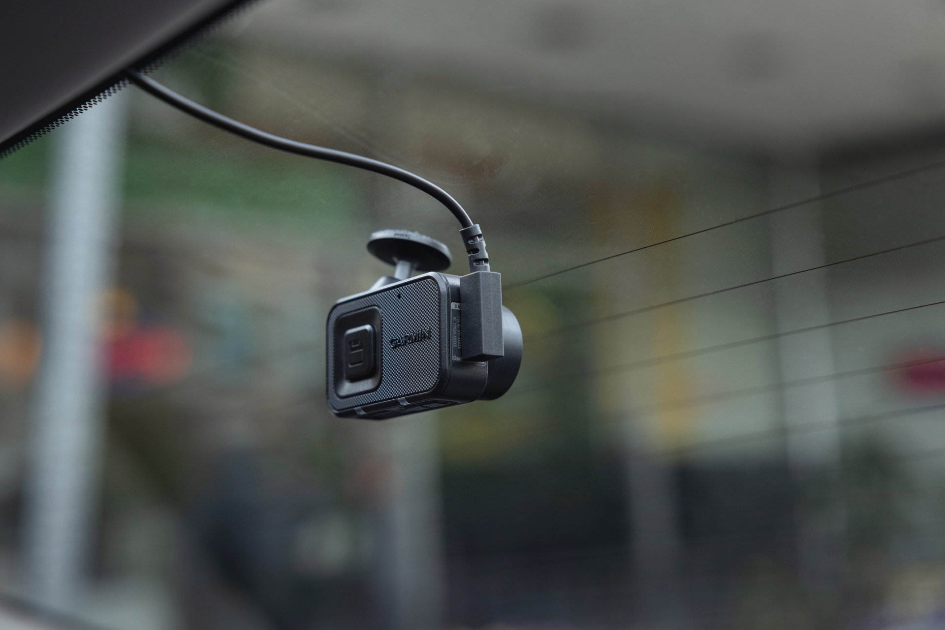 Garmin USB-Ladegerät »USB-Autoladegerät 2x USB-A inklusive USB-A zu USB-C Kabel«