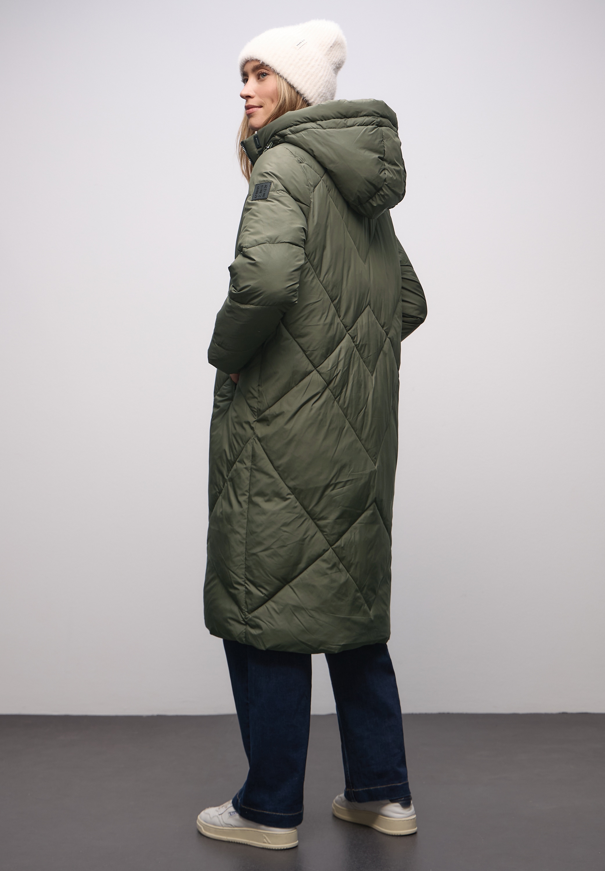 STREET ONE Steppjacke mit Kapuze Winterjacke mit Kapuze