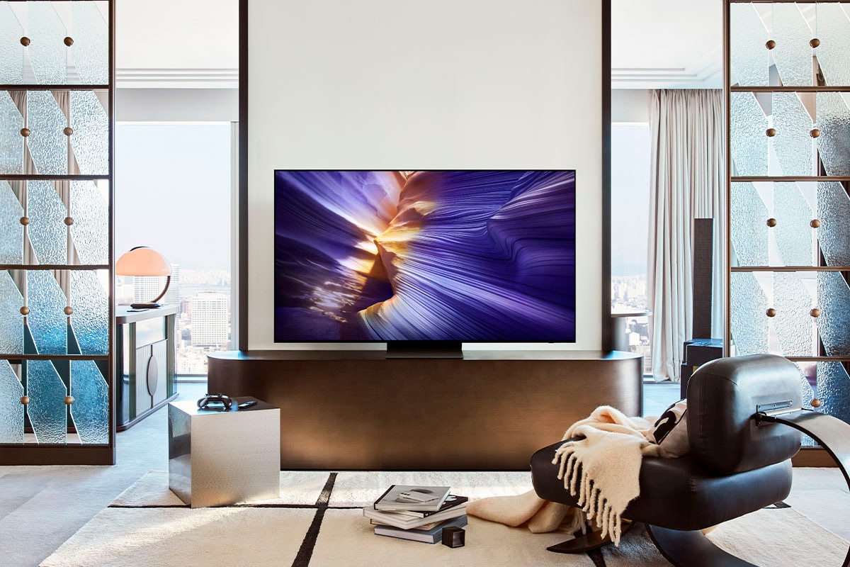 Samsung OLED-Fernseher »GQ65S90FAT«, 4K Ultra HD, Smart-TV, HDR+ & Glare Free, Dolby Atmos & AI Sound, Gaming Hub, bis zu 144Hz