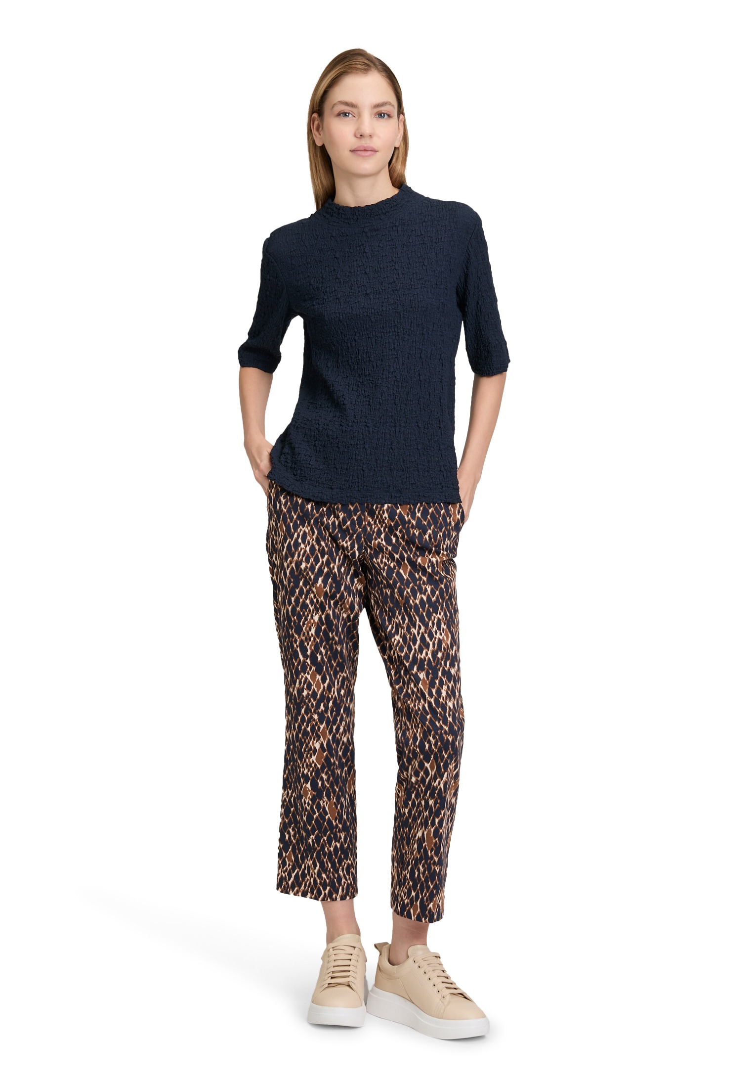 Betty Barclay Langarmshirt »Strukturshirt mit Stehkragen«