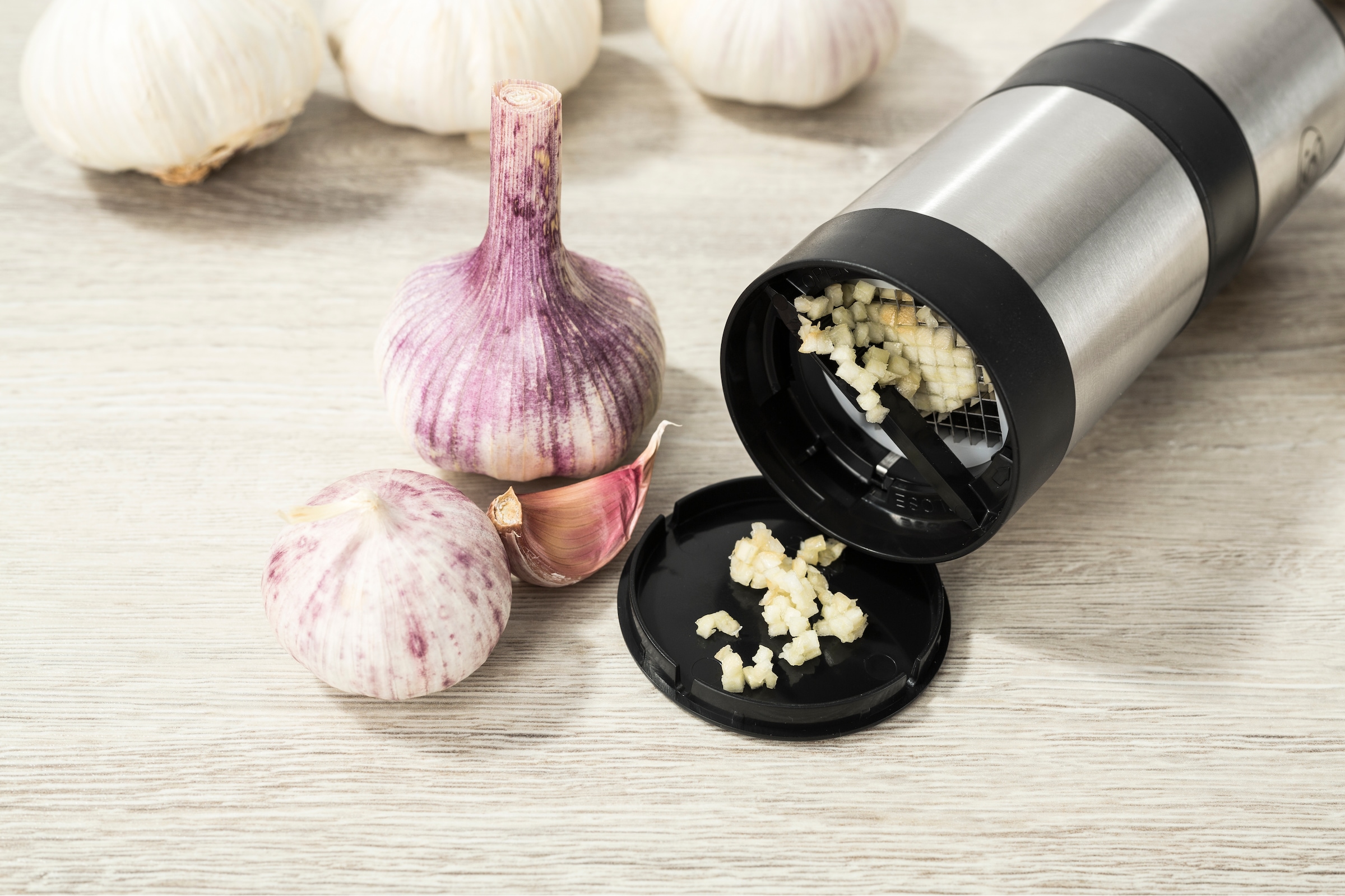 Genius Knoblauchschneider »Genius Knoblauch-Schneider G7«, (1 St.), perfekte Würfel in Sekundenschnelle