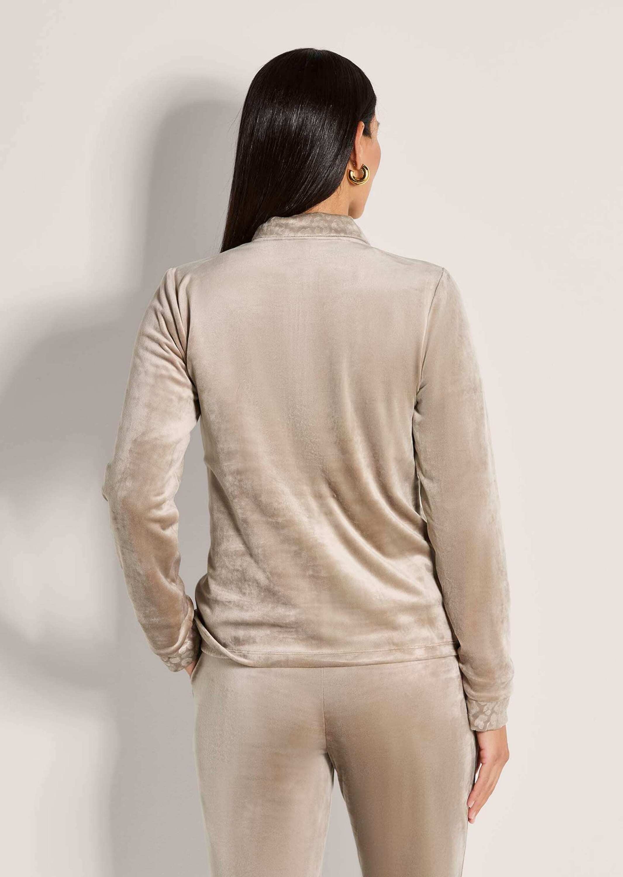 MADELEINE Kurzjacke »Sweatjacke Flauschige Nickijacke mit Reißverschluss«