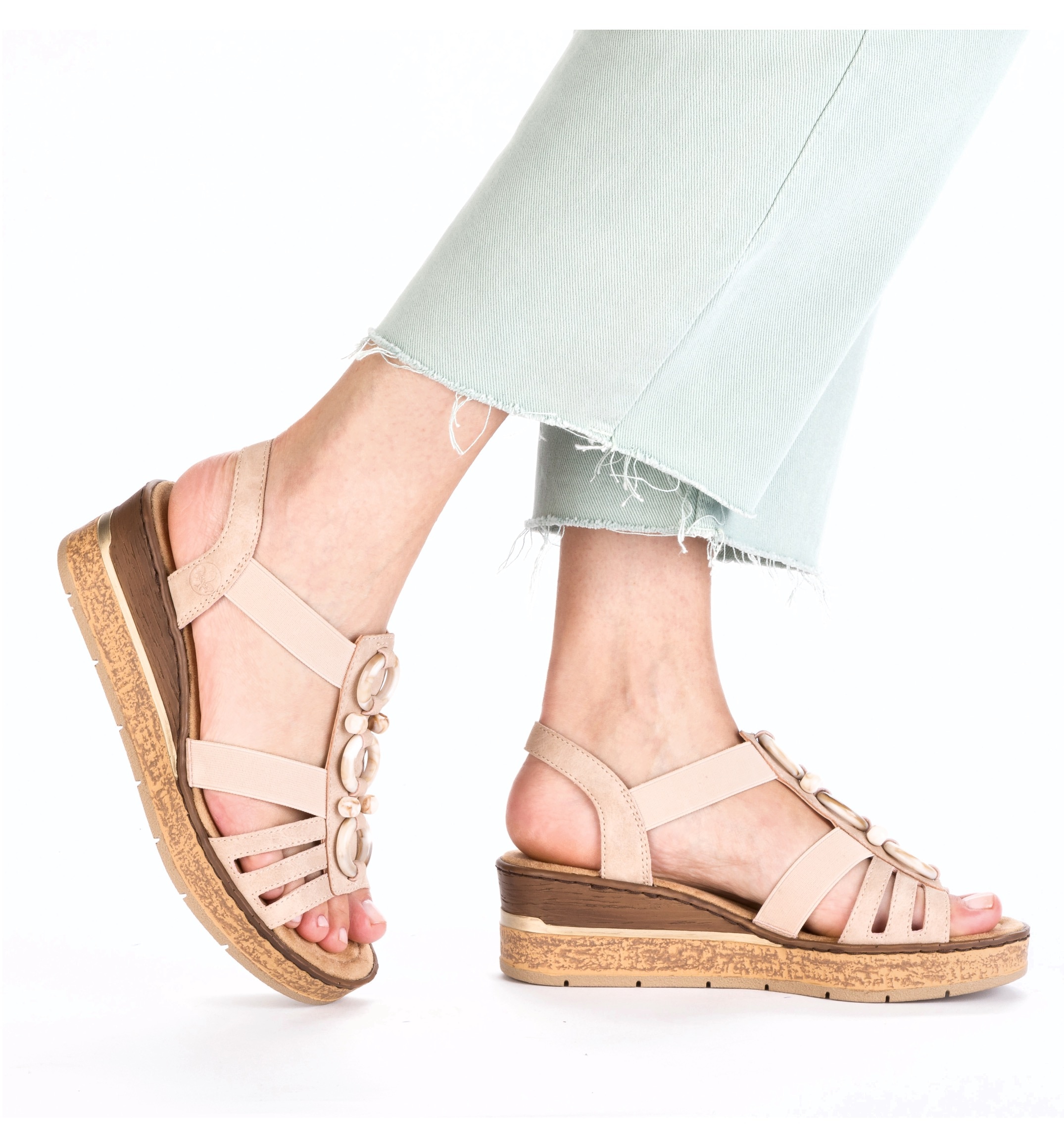 Rieker Keilsandalette  Sommerschuh, Plateausandale, Schlupfschuh mit seitlichen Gummizügen