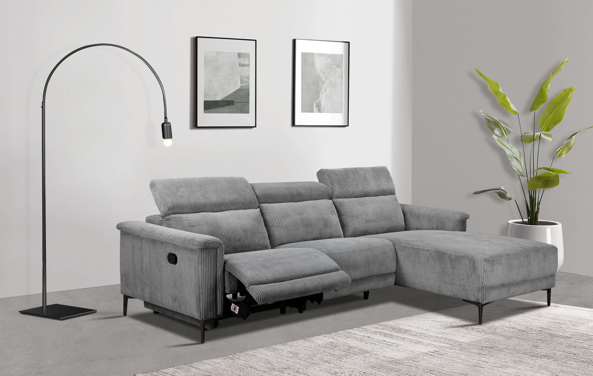 Ecksofa mit elektrisch.Relaxfunktion und sale Kopfteilverstellung"Neu"