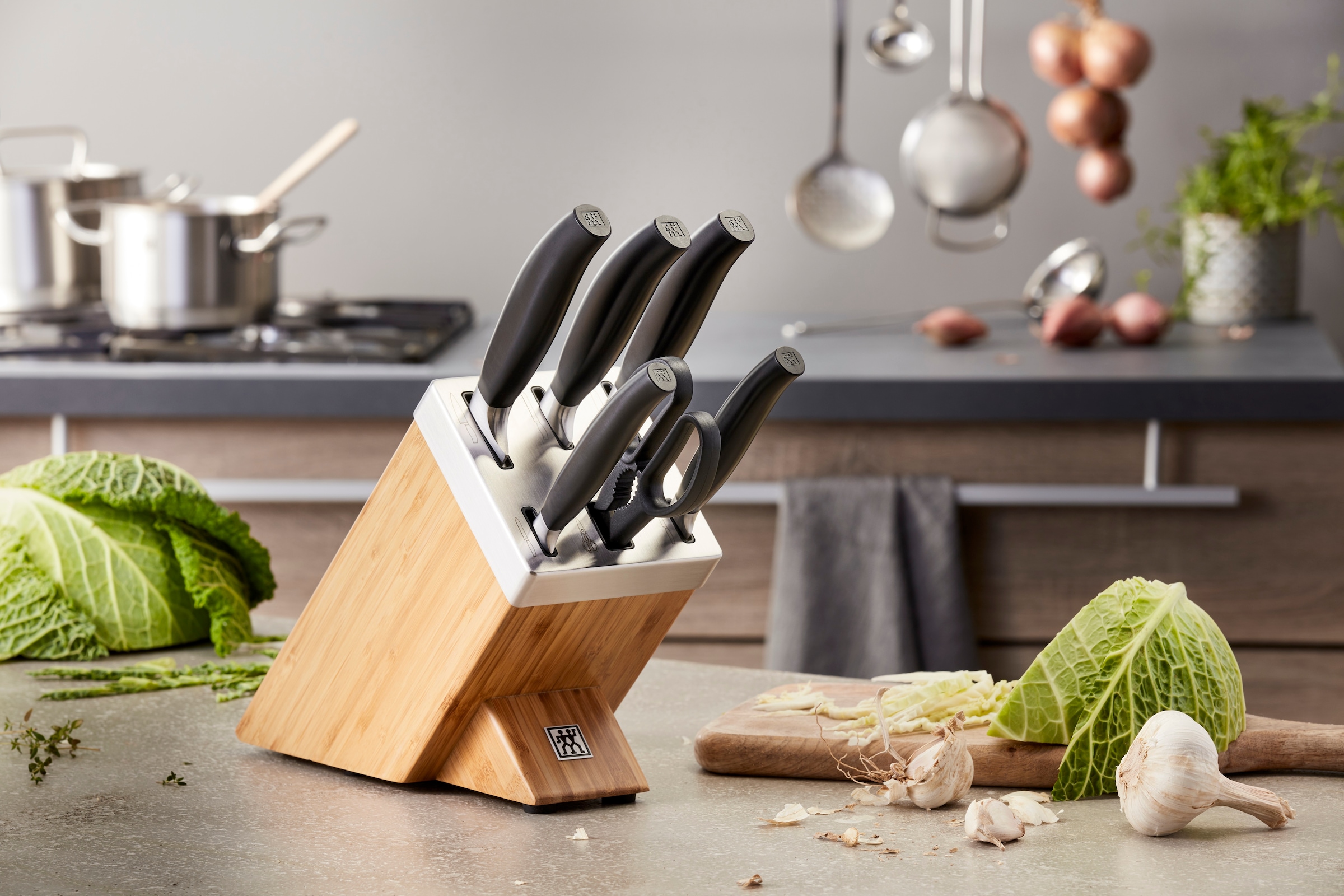 Zwilling Messerblock »***** FIVE STAR« 7 Stk. Selbstschärfender Messerblock, inkl. 5 Messer + Schere, Bambus