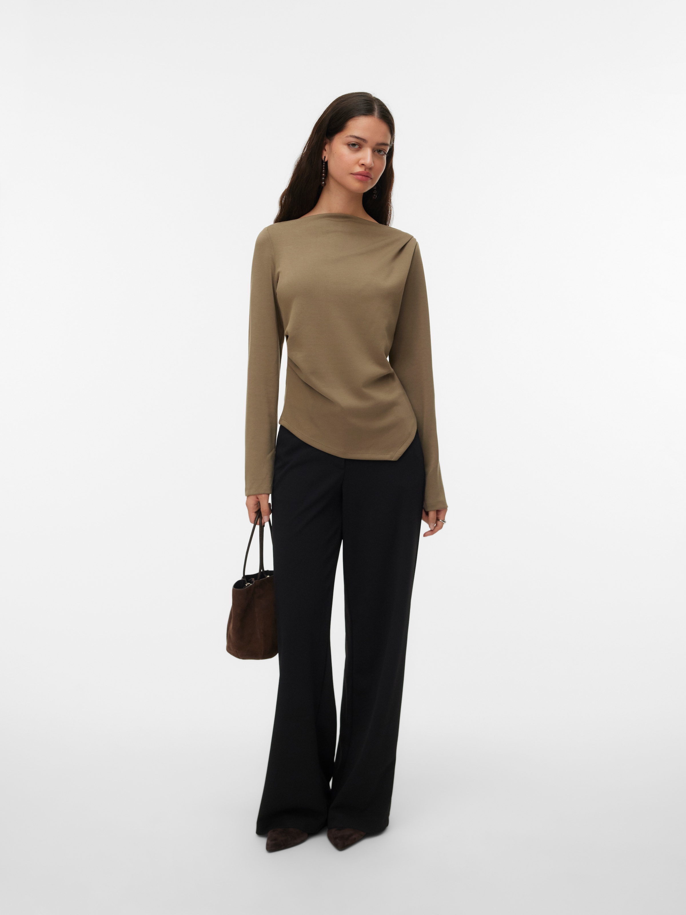 Vero Moda Langarmshirt »VMMILLE LS BOATNECK SHORT TOP JRS NOOS« Materialmix, regular fit, mit Raffung