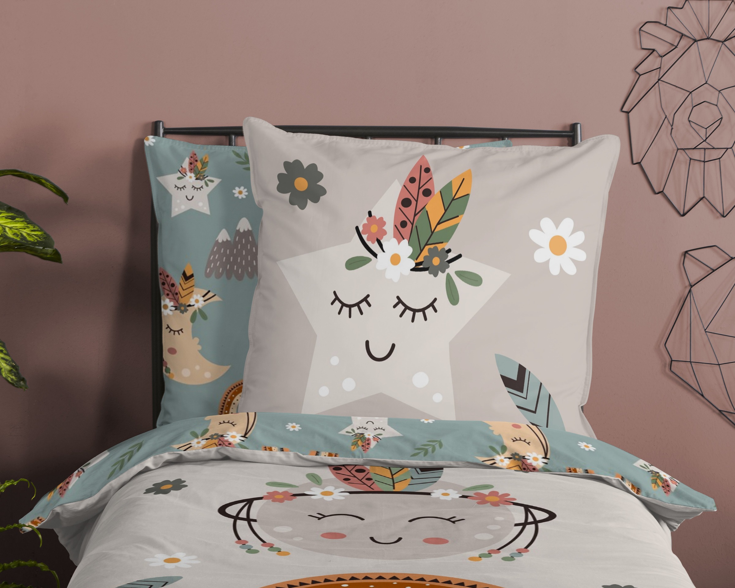 good morning Kinderbettwäsche »Momo«, Mikrofaser, 135x200, Pflegeleicht, Wendeoptik, Kind, Boho, Mond, Sand