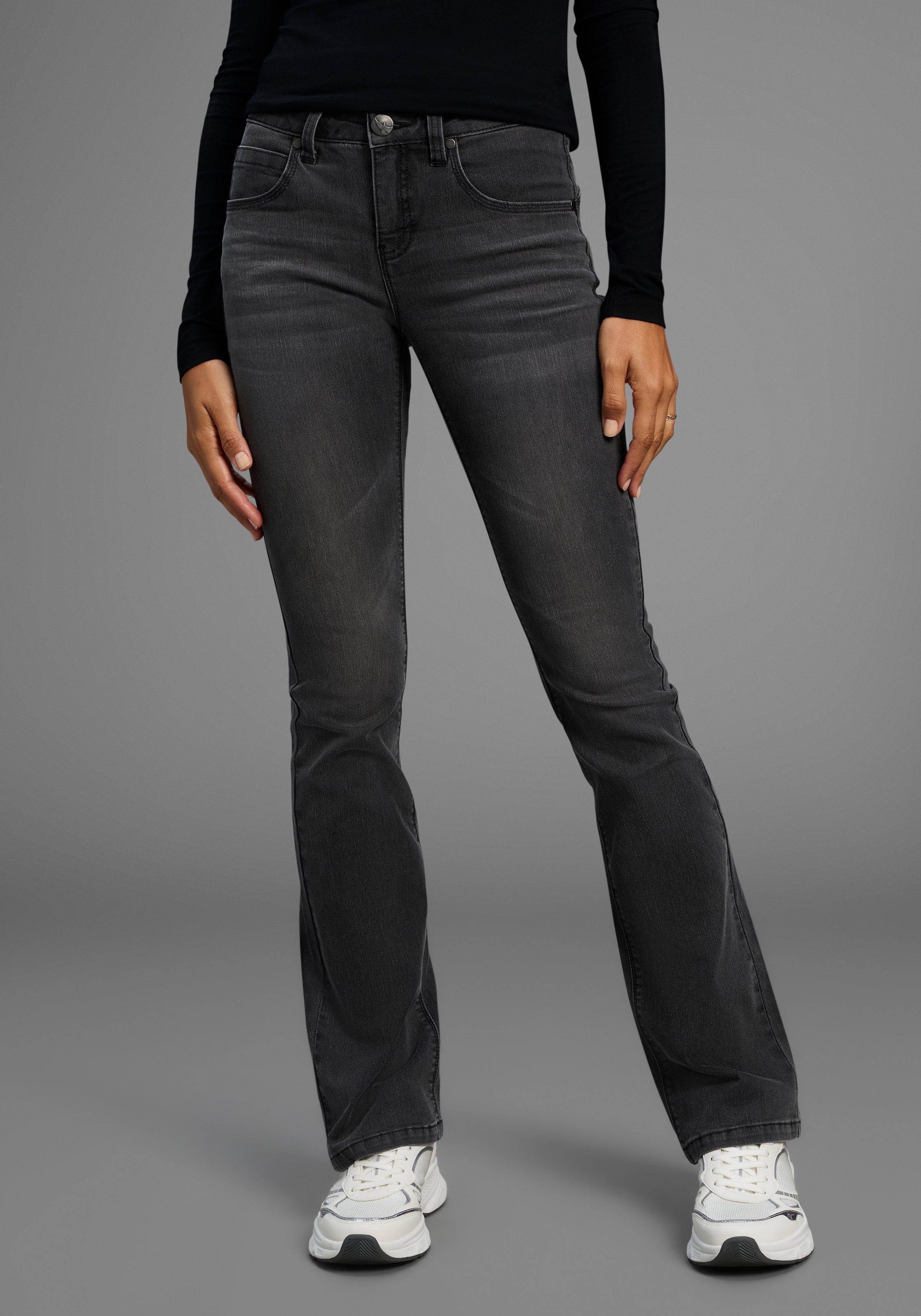 Arizona, Damen, Bootcut-Jeans »Shaping« bootcut, Kontrastnähte, Used-Look-Waschung, niedrige Leibhöhe, dark grey us, K + L Gr, 21 - K + L Gr, dark 