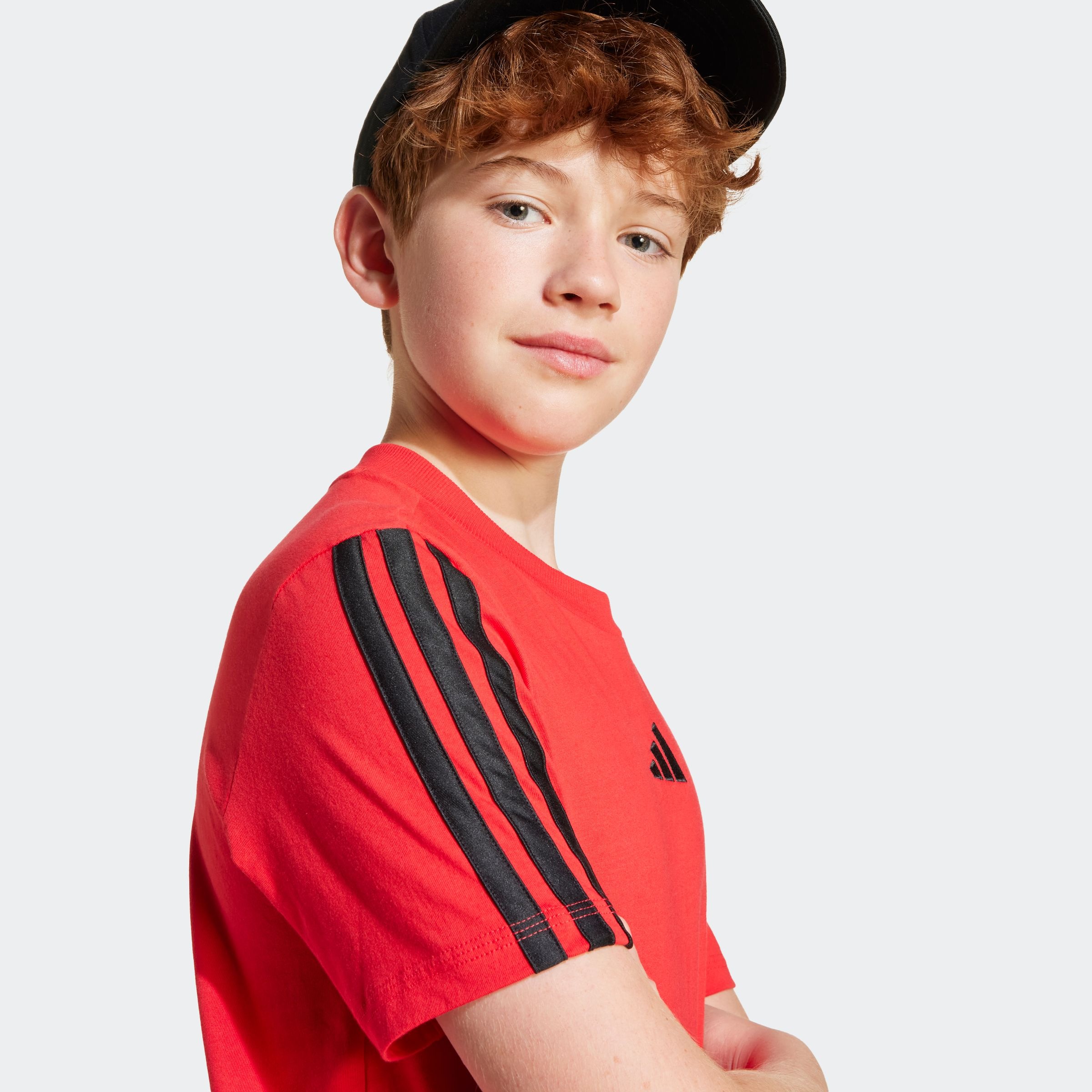 adidas Sportswear T-Shirt »ESSENTIALS KIDS« sportlicher Stil, Rundhalsausschnitt, ohne Verschluss, für Kinder