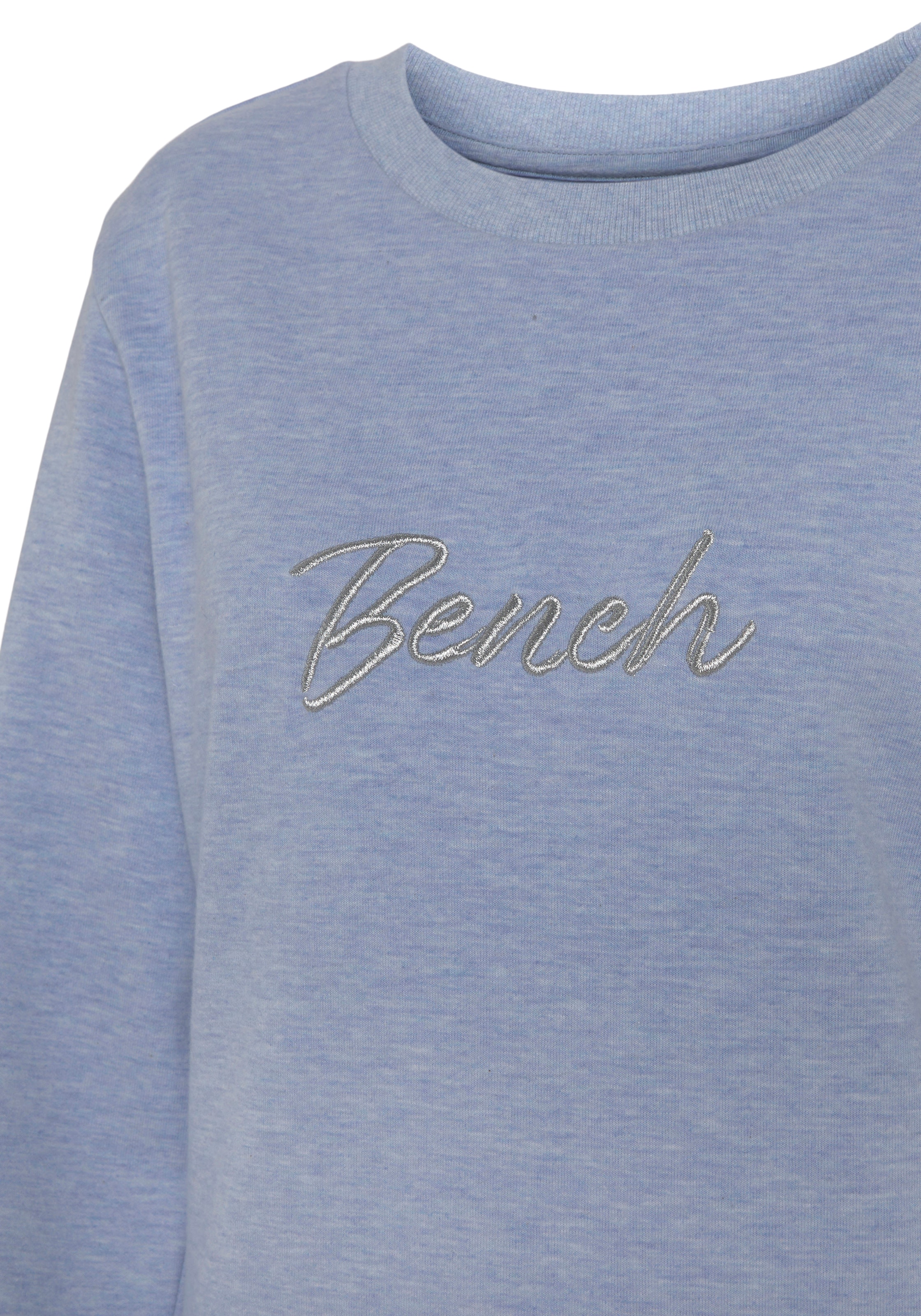 Bench. Loungewear Sweatshirt ♕ mit Loungewear, Logostickerei, »-Loungeshirt«, glänzender Loungeanzug bei
