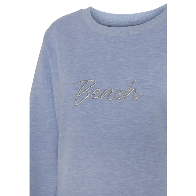 Bench. Loungewear Sweatshirt »-Loungeshirt«, mit glänzender Logostickerei,  Loungewear, Loungeanzug bei ♕