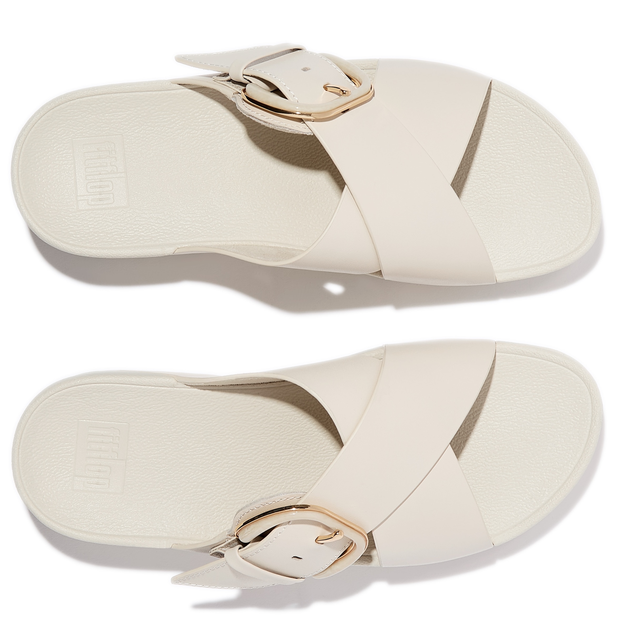 Fitflop Pantolette »LULU RESIN-BUCKLE LEATHER CROSS SLIDES«, Plateauschuh, Sandale in schmaler Form