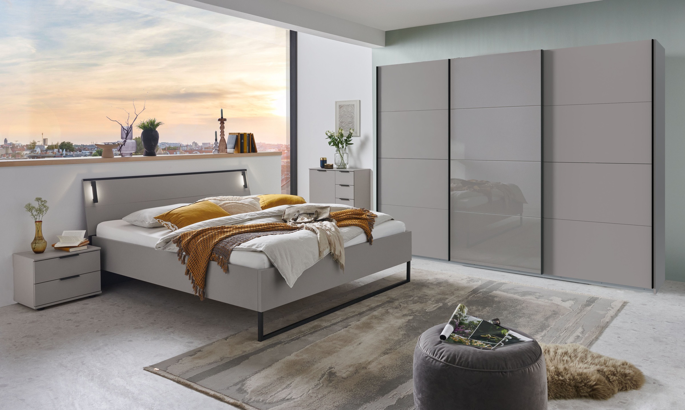 Wimex Kleiderschrank »Tilburg, Metallgriffe, Made in Germany«, (Breite 270cm wahlweise mit 2 oder 3 Türen), mit Schwebetüren, jeweils 1 Glaselement, 180, 225 oder 270cm breit