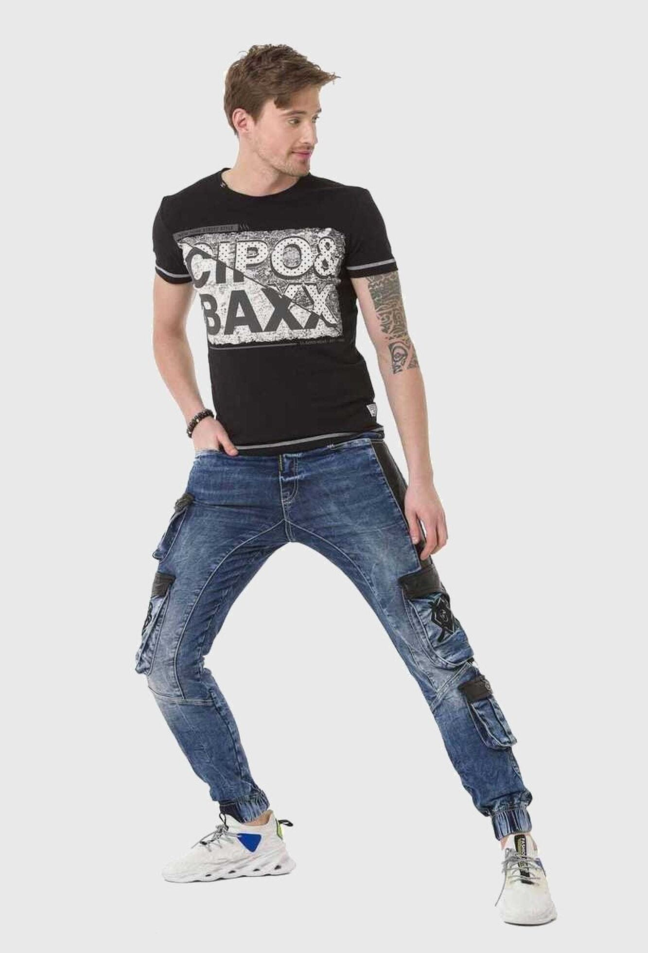 Cipo & Baxx Cargojeans »Cipo & Baxx Hose« Lässige Details und Applikationen