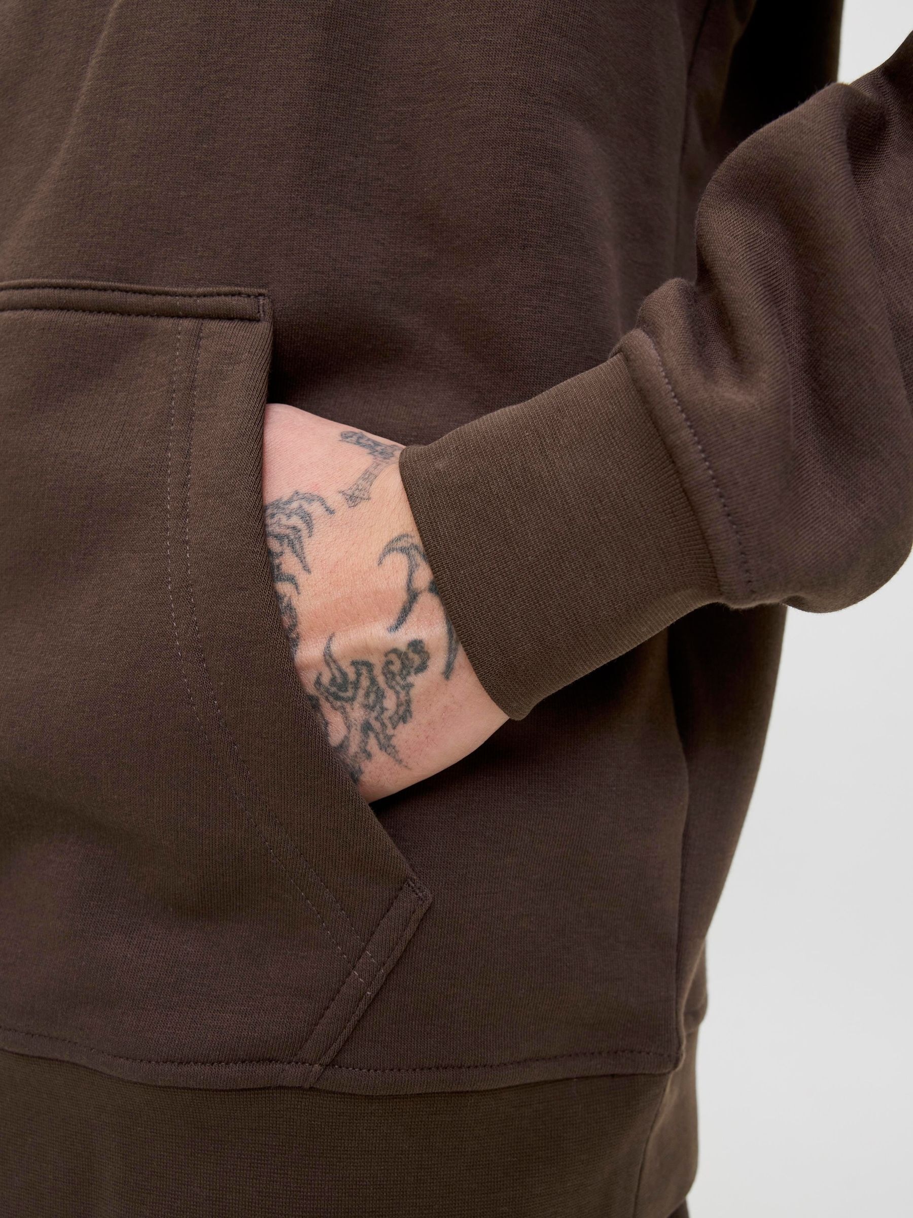 Jack & Jones PlusSize Kapuzensweatshirt »JJESOHO SWEAT HOOD NOOS PLS«, mit Logobranding
