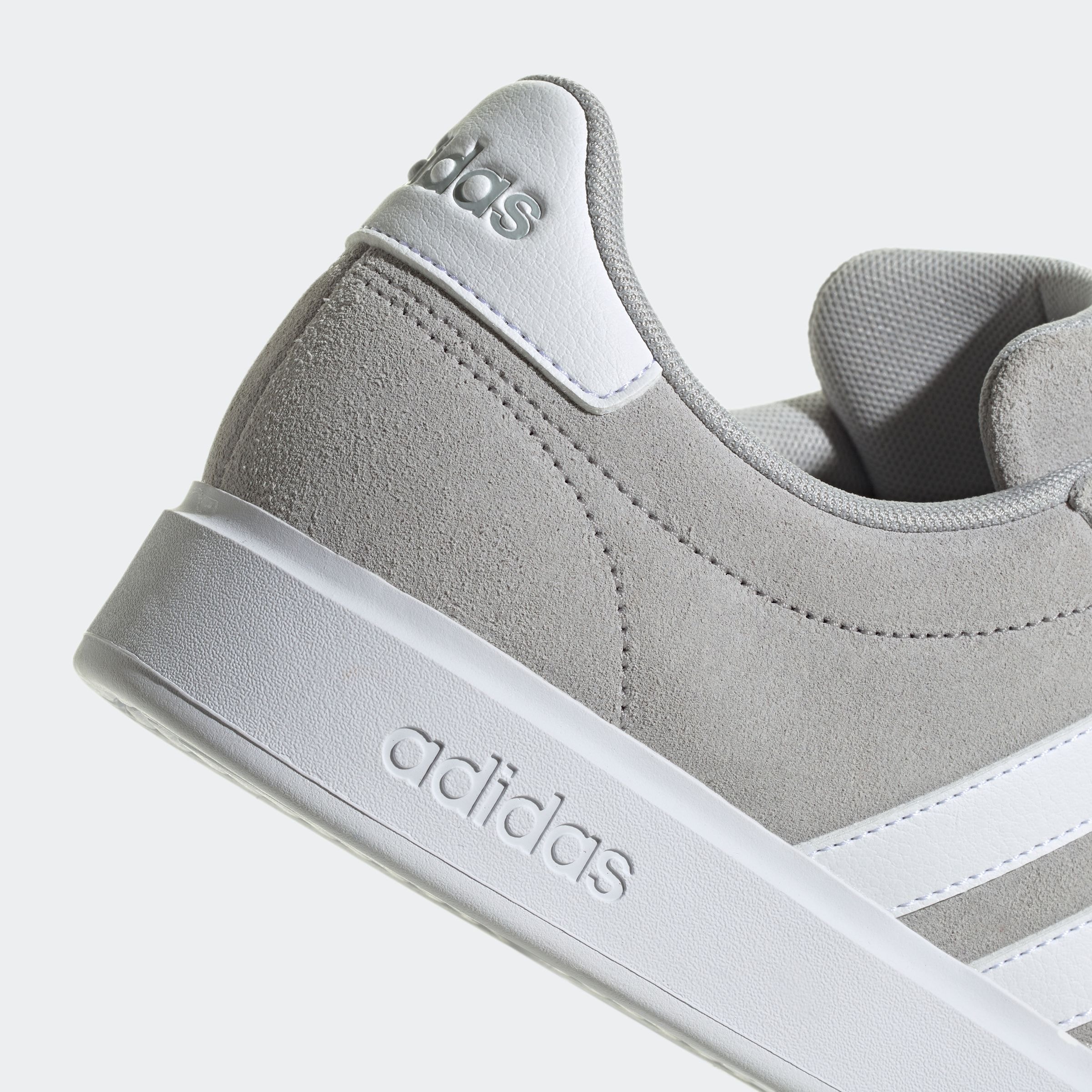 adidas Sportswear Sneaker »GRAND COURT 2.0«, Design auf den Spuren des adidas Superstar