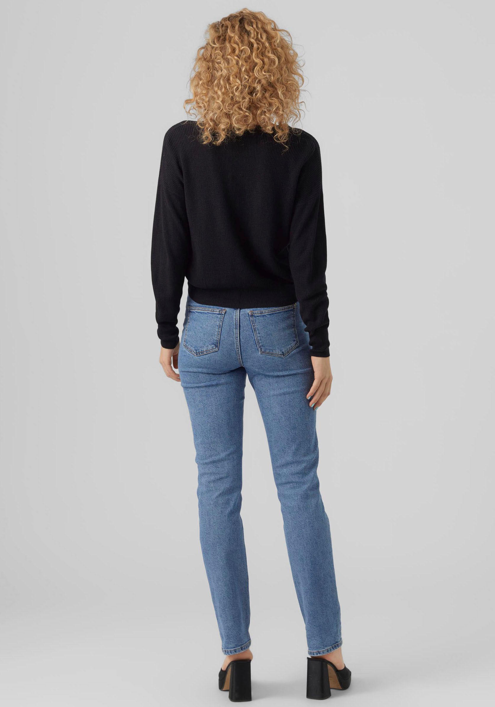 Vero Moda Strickjacke »VMNEWLEXSUN LS SHORT V-NECK CAR GA NOOS« mit Knopfleiste
