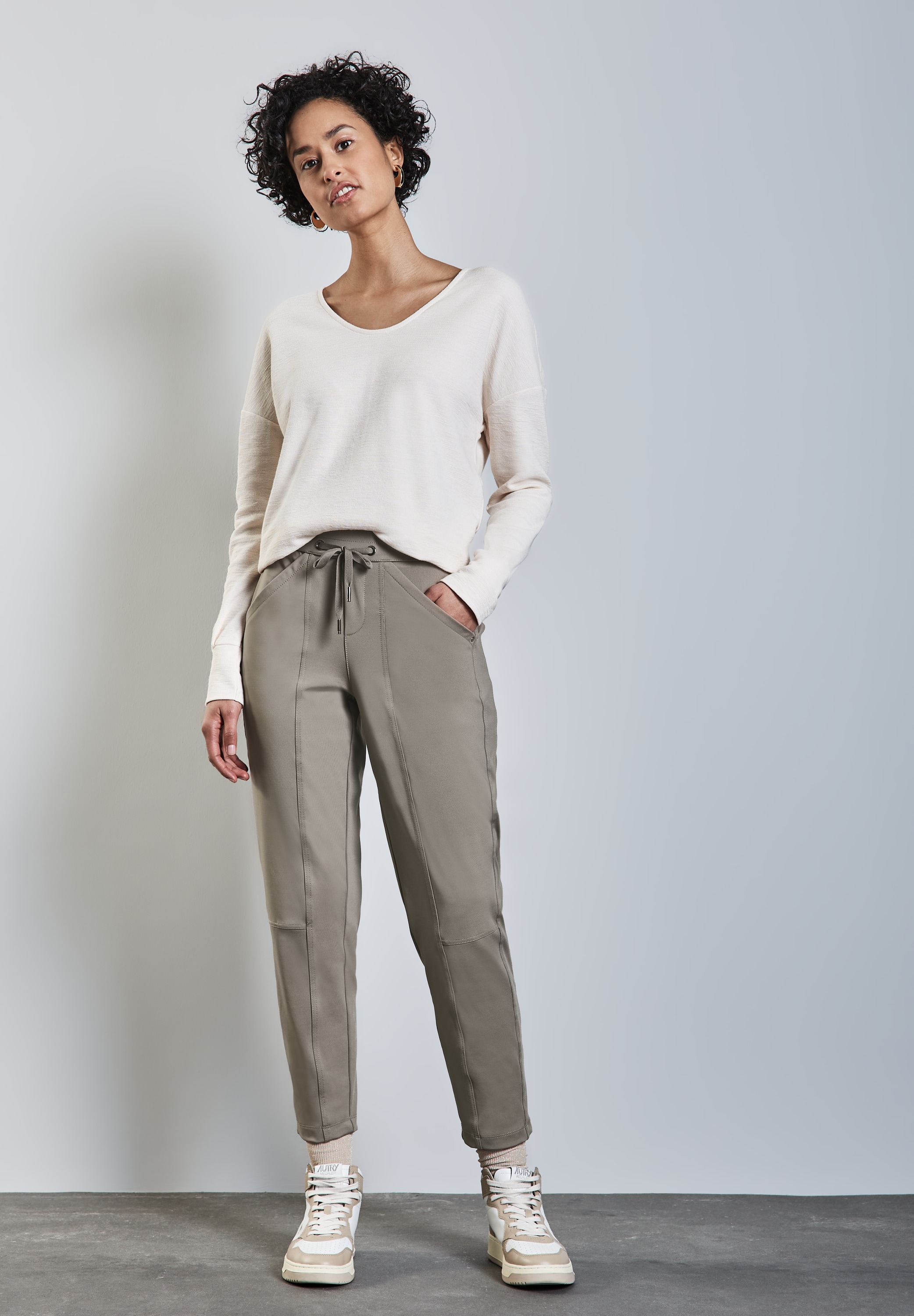 STREET ONE Stoffhose »Style Bonny«, im Loose Fit