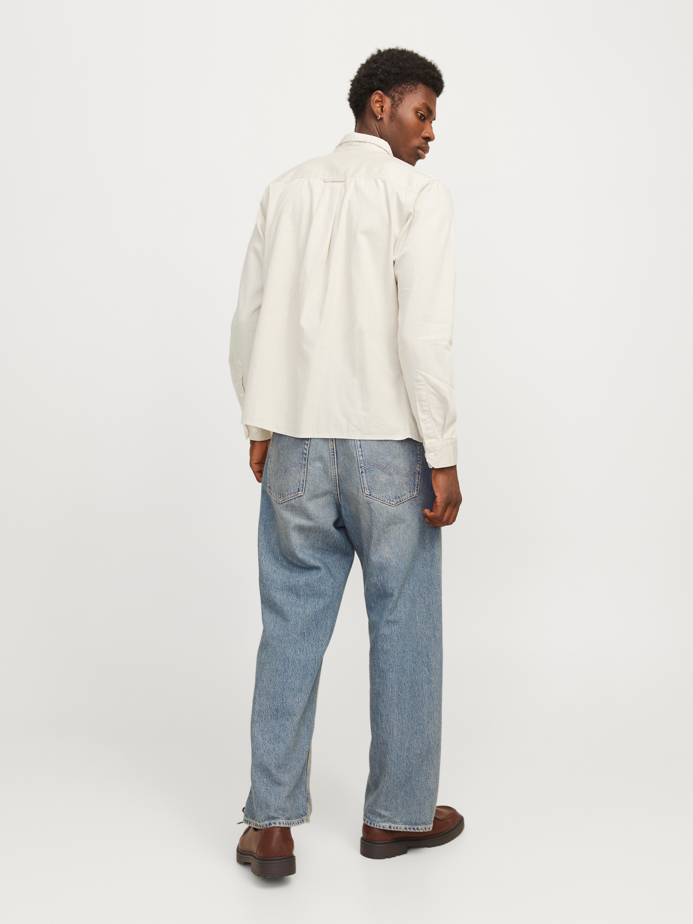 Jack & Jones Langarmhemd »JJETRAVIS SHIRT LS NOOS«, mit Brusttaschen