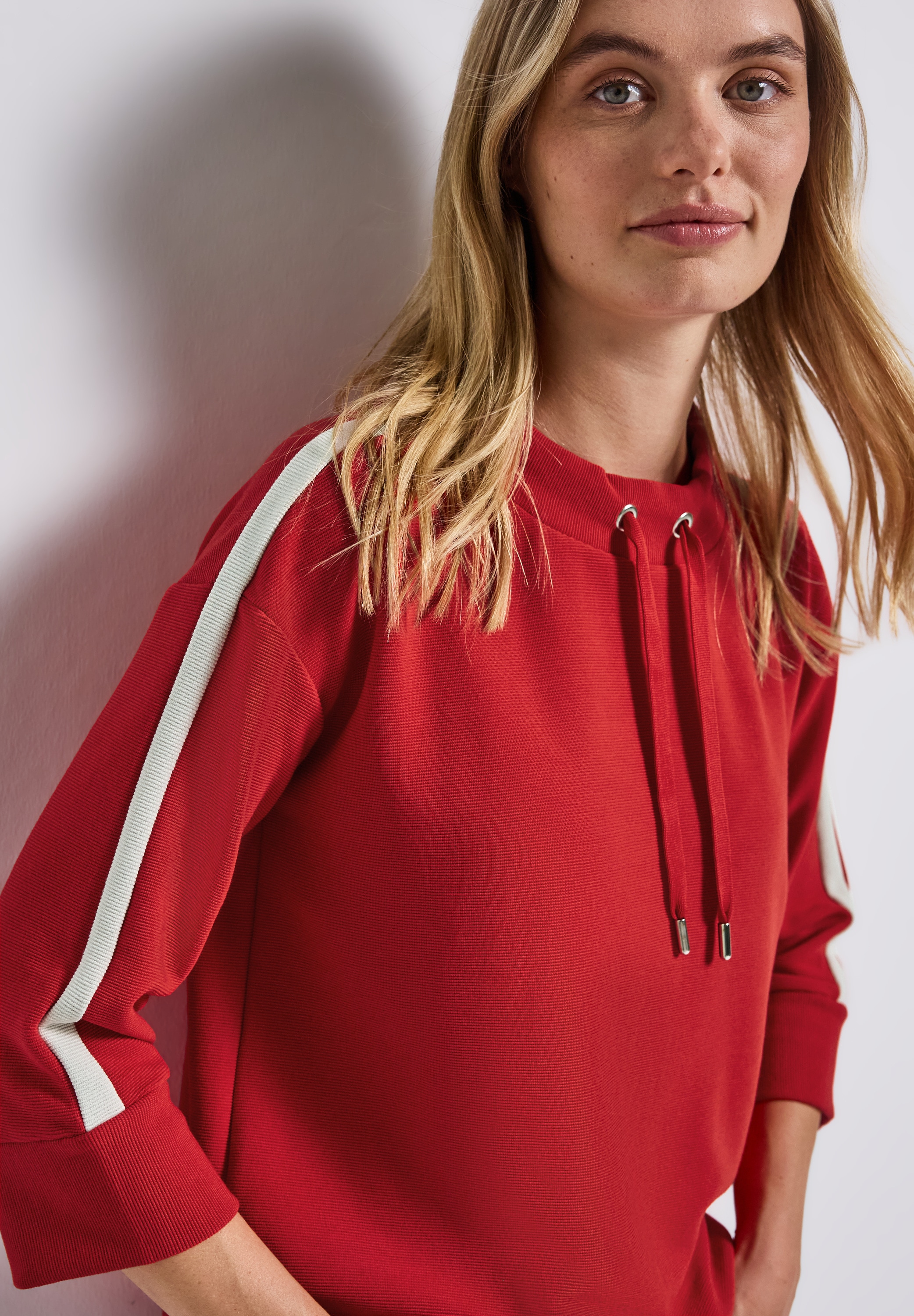 STREET ONE Kapuzensweatshirt Ottoman Shirt mit Tape
