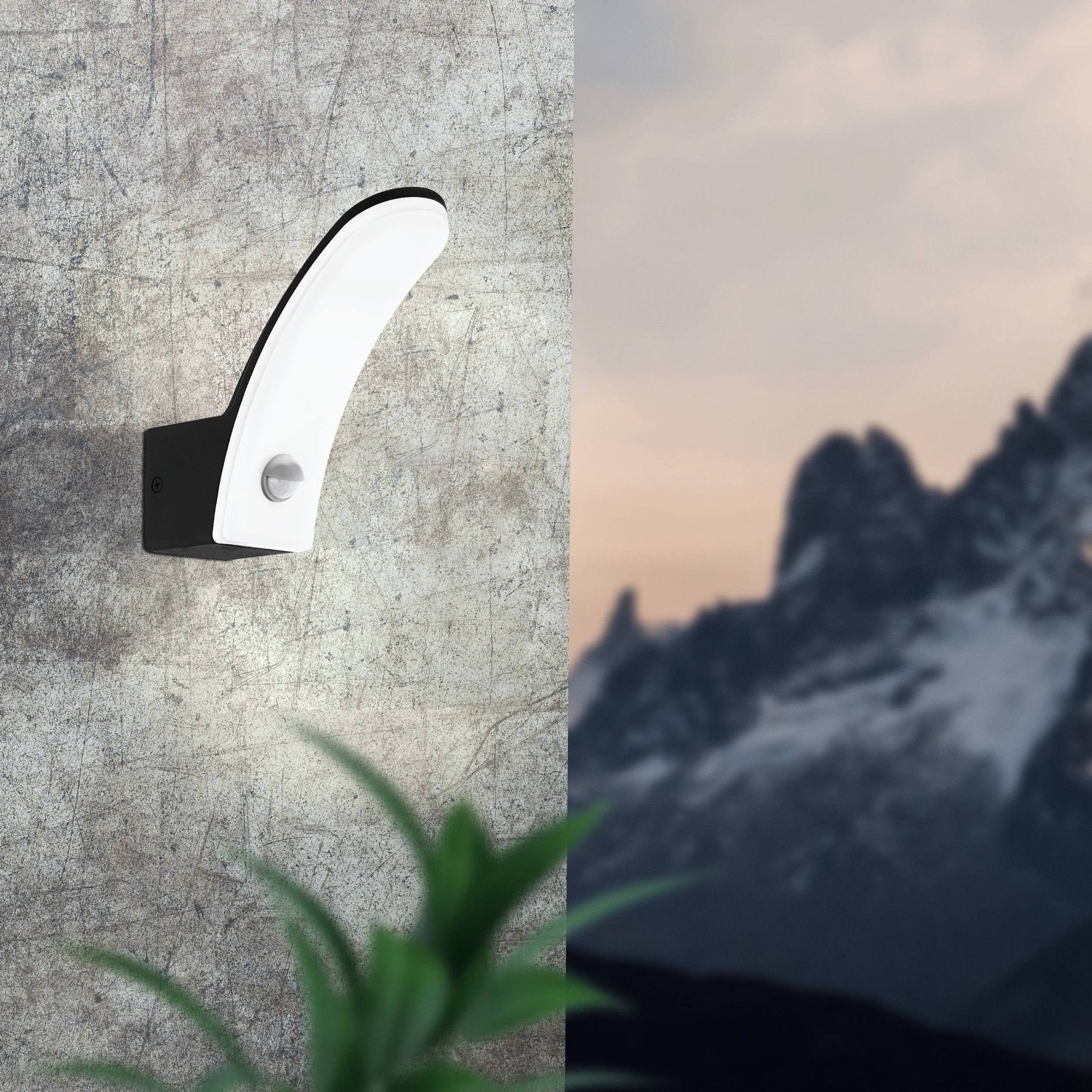 EGLO Wandleuchte »Fiumicino Außen-Wandlampe, Außenlampe, Alu und Kunststoff, IP44, Lampe« LED-Modul 1 Stk. Warmweiß Wand-/Deckenleuchte - L7 x H18 x AL19 cm - schwarz - 11,5W inkl.