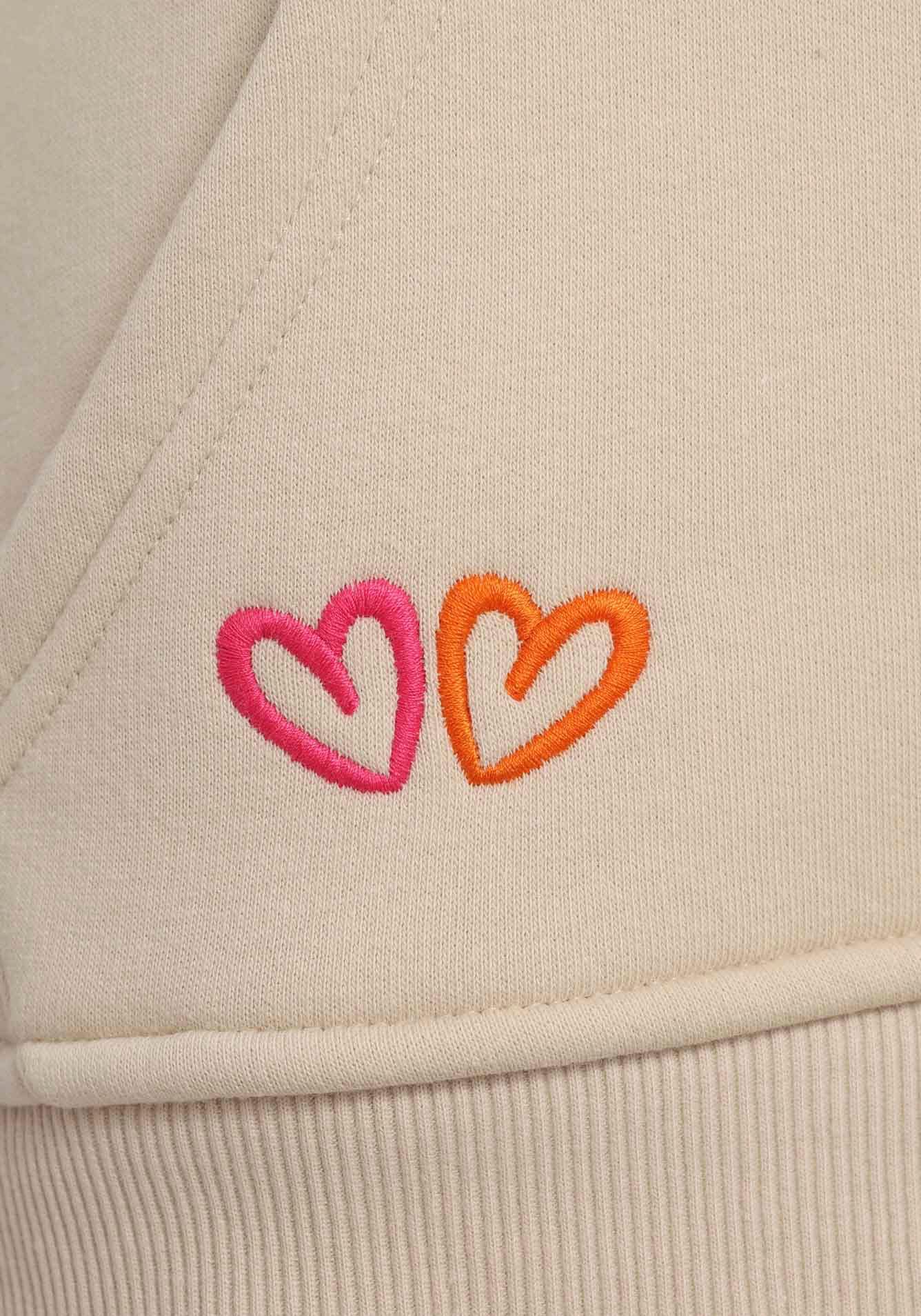 Zwillingsherz Hoodie, mit "Wild and Free"-Aufdruck im Leo-Design und gestickten Herzen