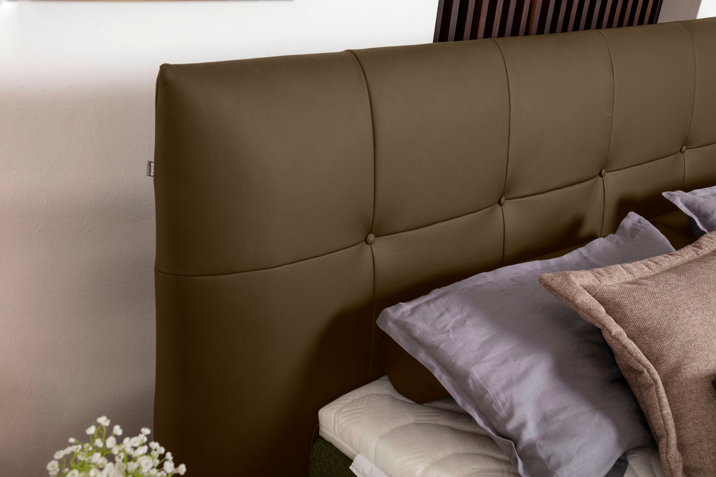 alina Boxspringbett »Luella«, ADA trendline Boxspringbett, inkl. Matratze und Viscoschaum-Topper