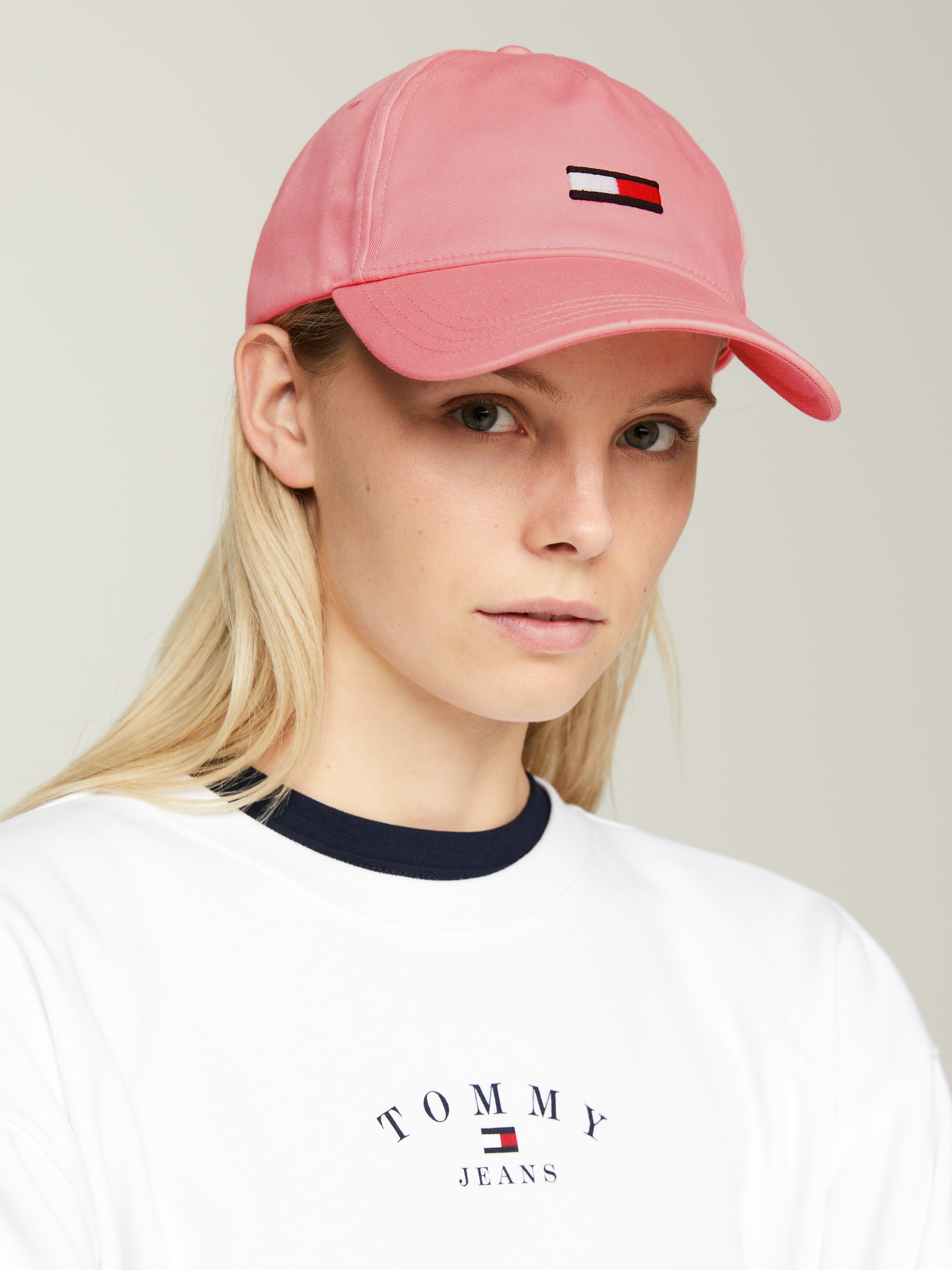 Baseball Cap »TJW ELONGATED FLAG CAP«, mit Logostickerei