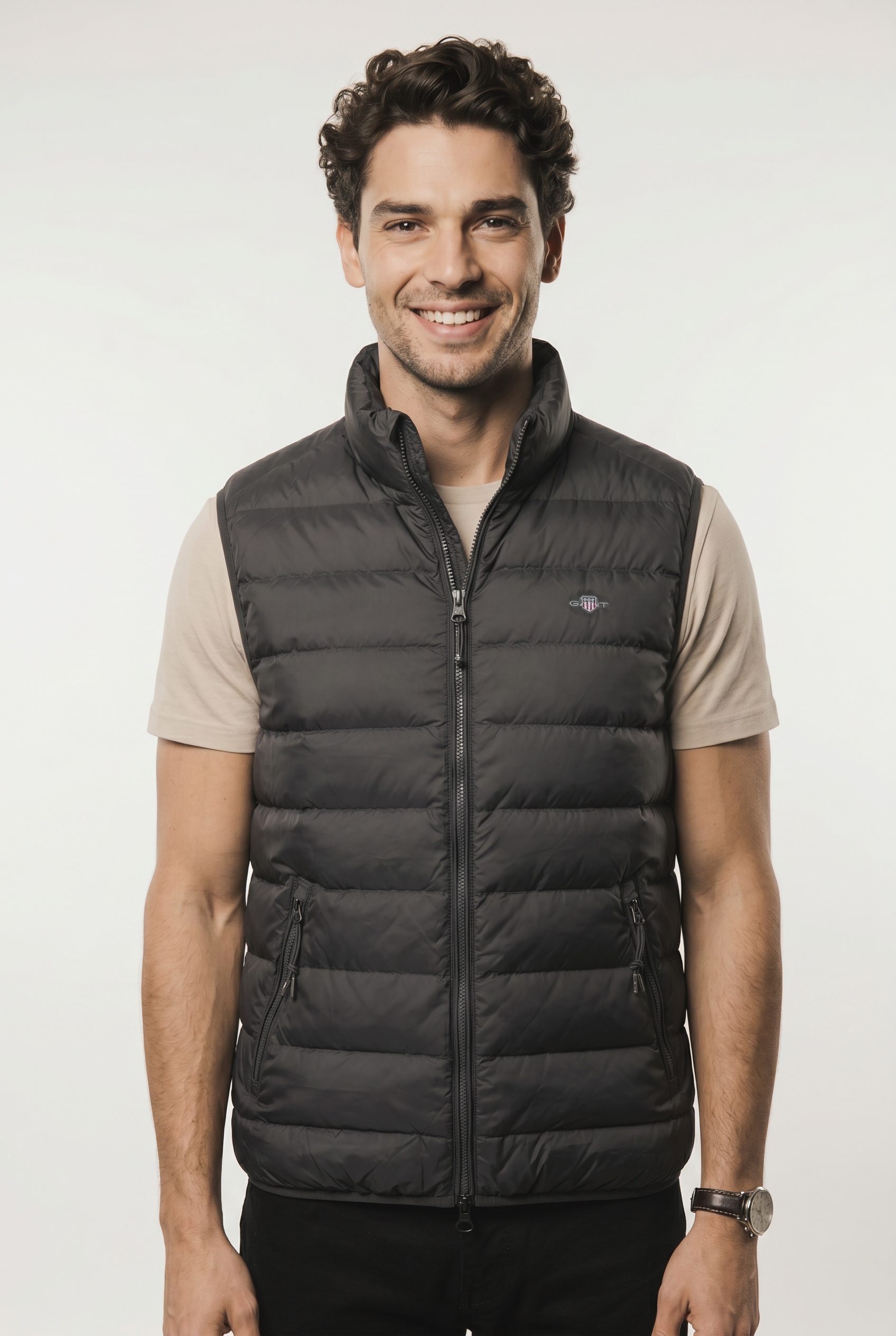 Gant Steppweste »LIGHT DOWN VEST« Regular fit mit Stehkragen