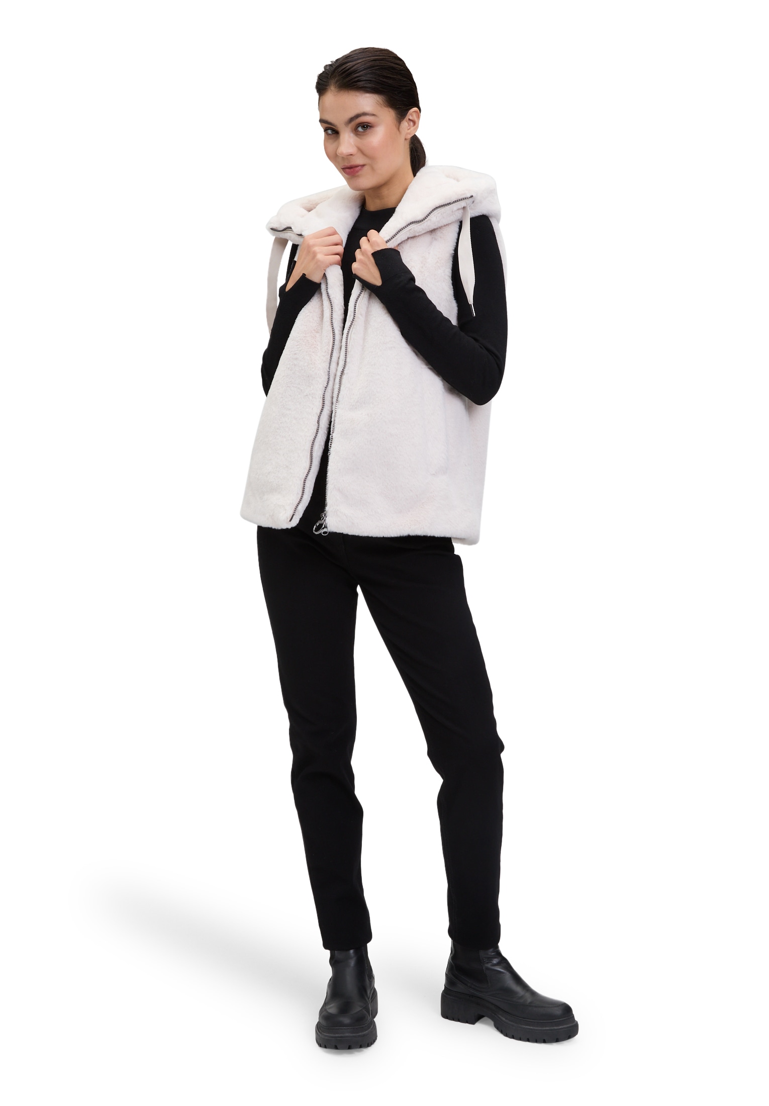 Betty Barclay Fellimitatweste »Plüschweste mit Kapuze«