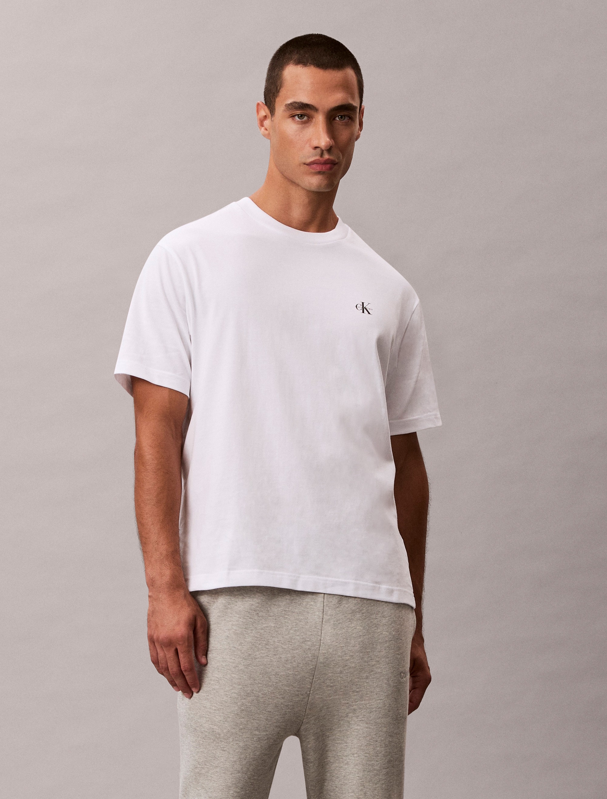 Calvin Klein Jeans T-Shirt »2 PACK UNISEX TEE« Packung, 2er-Pack,  mit Rundhalsausschnitt